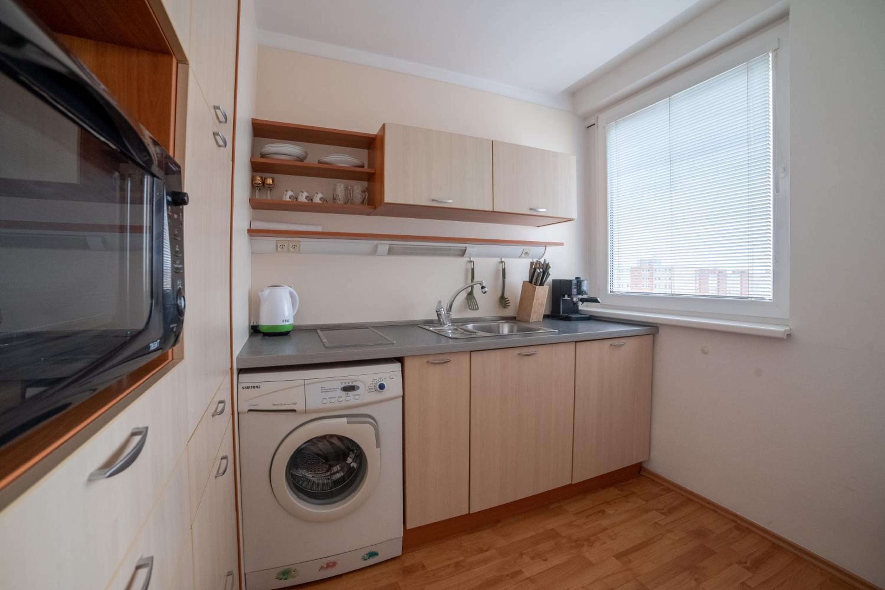 Strawberry Apartment