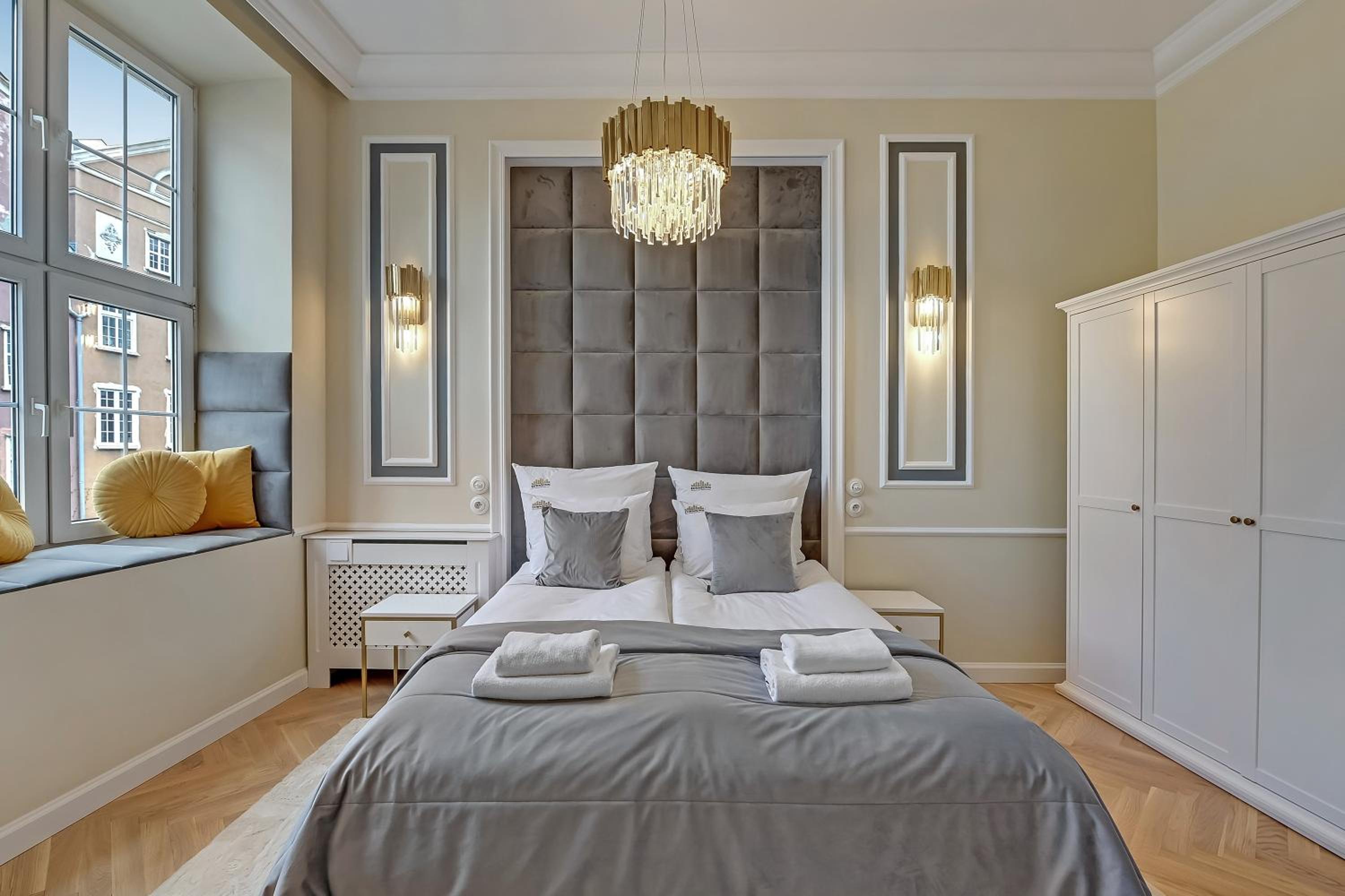 Piwna Glamour & Main Old Town by Downtown Apartments