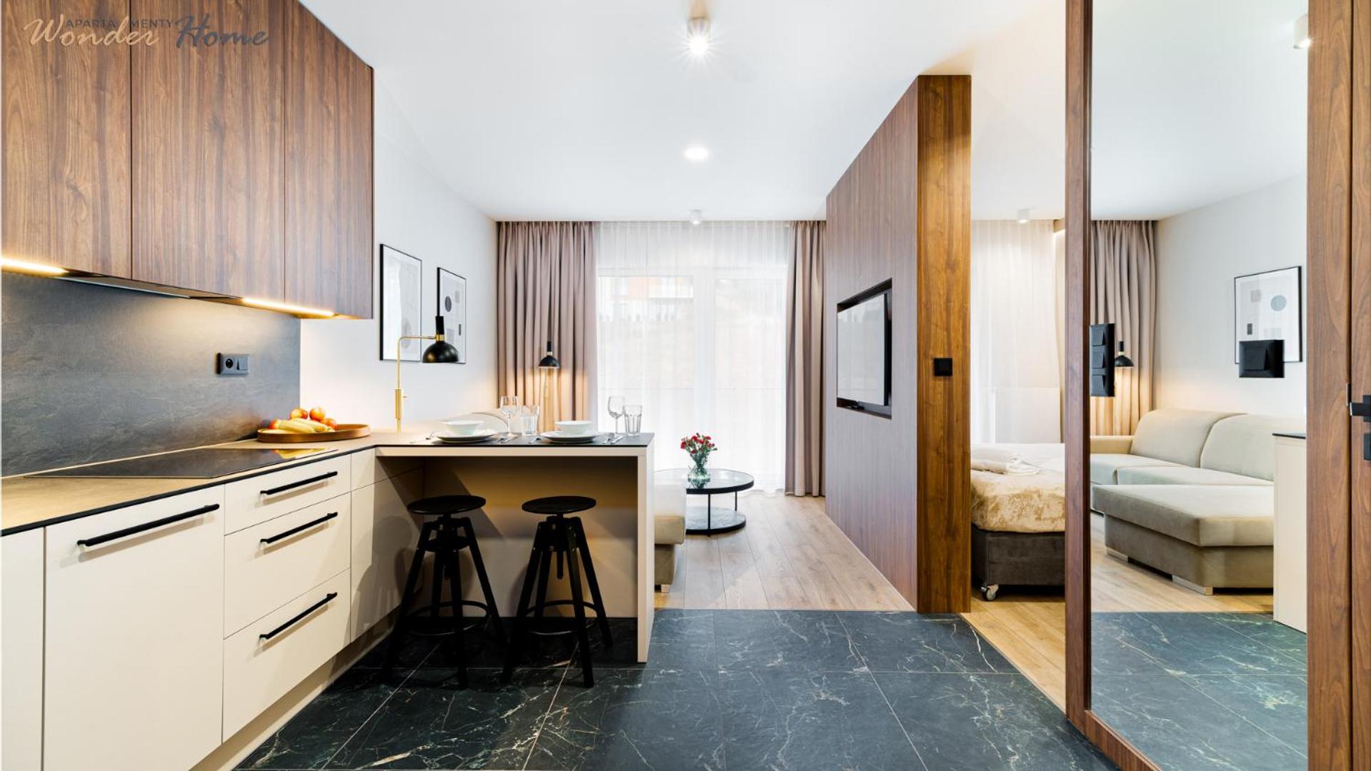 Wonder Home - Apartamenty Hillside tuż przy stoku, sklep, plac zabaw i zewnętrzna siłownia na terenie kompleksu