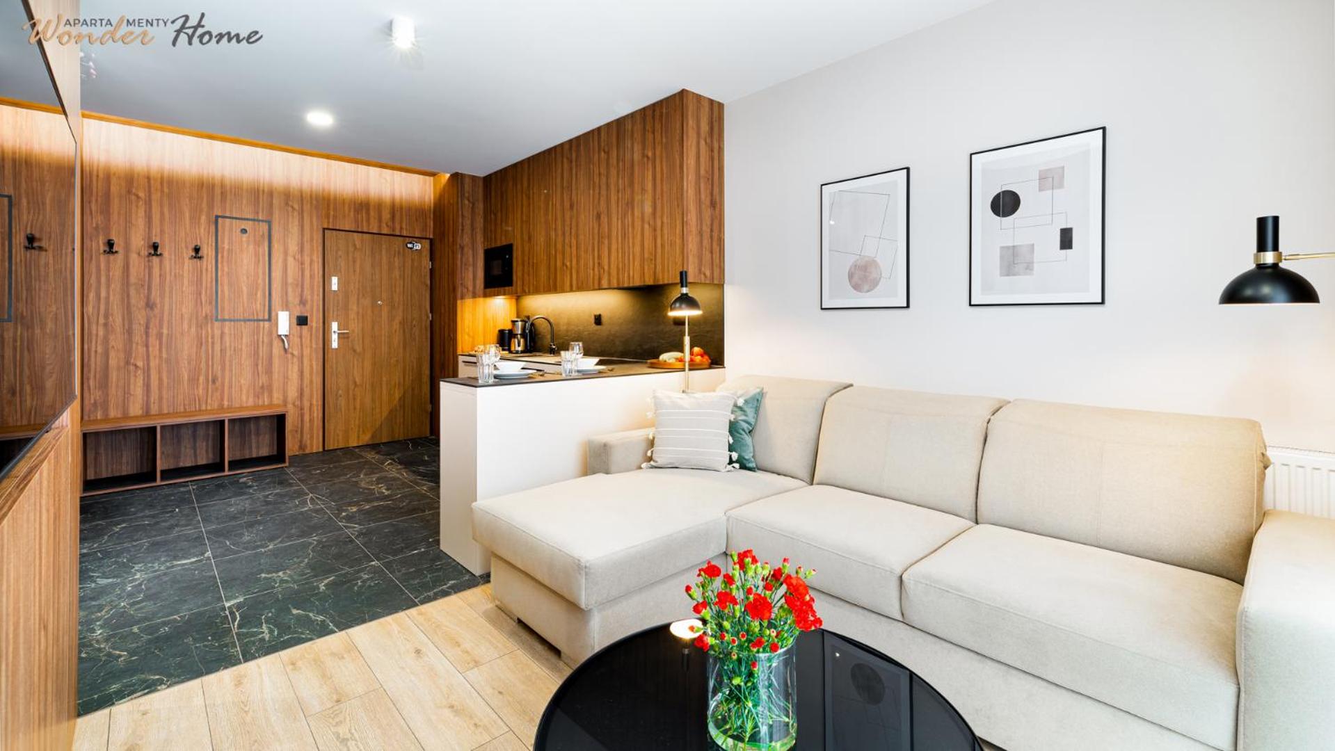 Wonder Home - Apartamenty Hillside tuż przy stoku, sklep, plac zabaw i zewnętrzna siłownia na terenie kompleksu