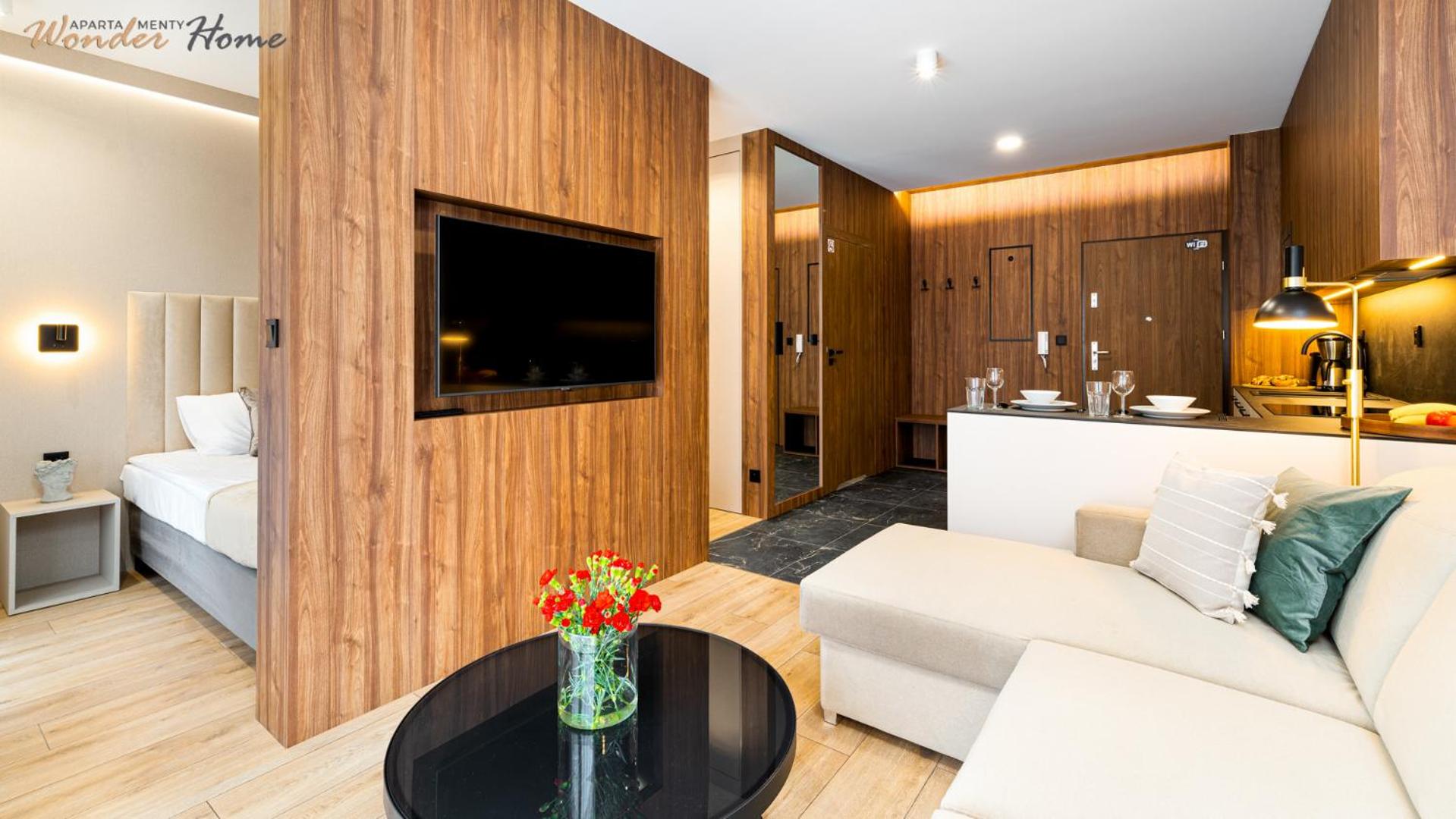 Wonder Home - Apartamenty Hillside tuż przy stoku, sklep, plac zabaw i zewnętrzna siłownia na terenie kompleksu