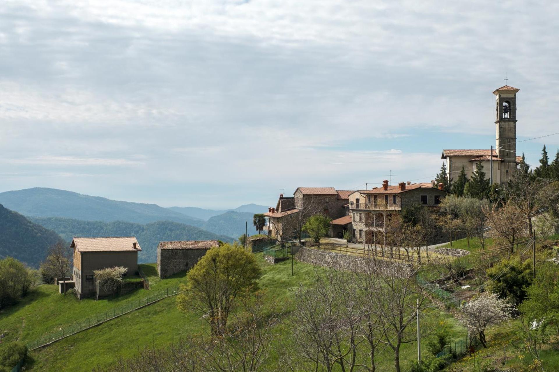 Casa del Picchio view 4