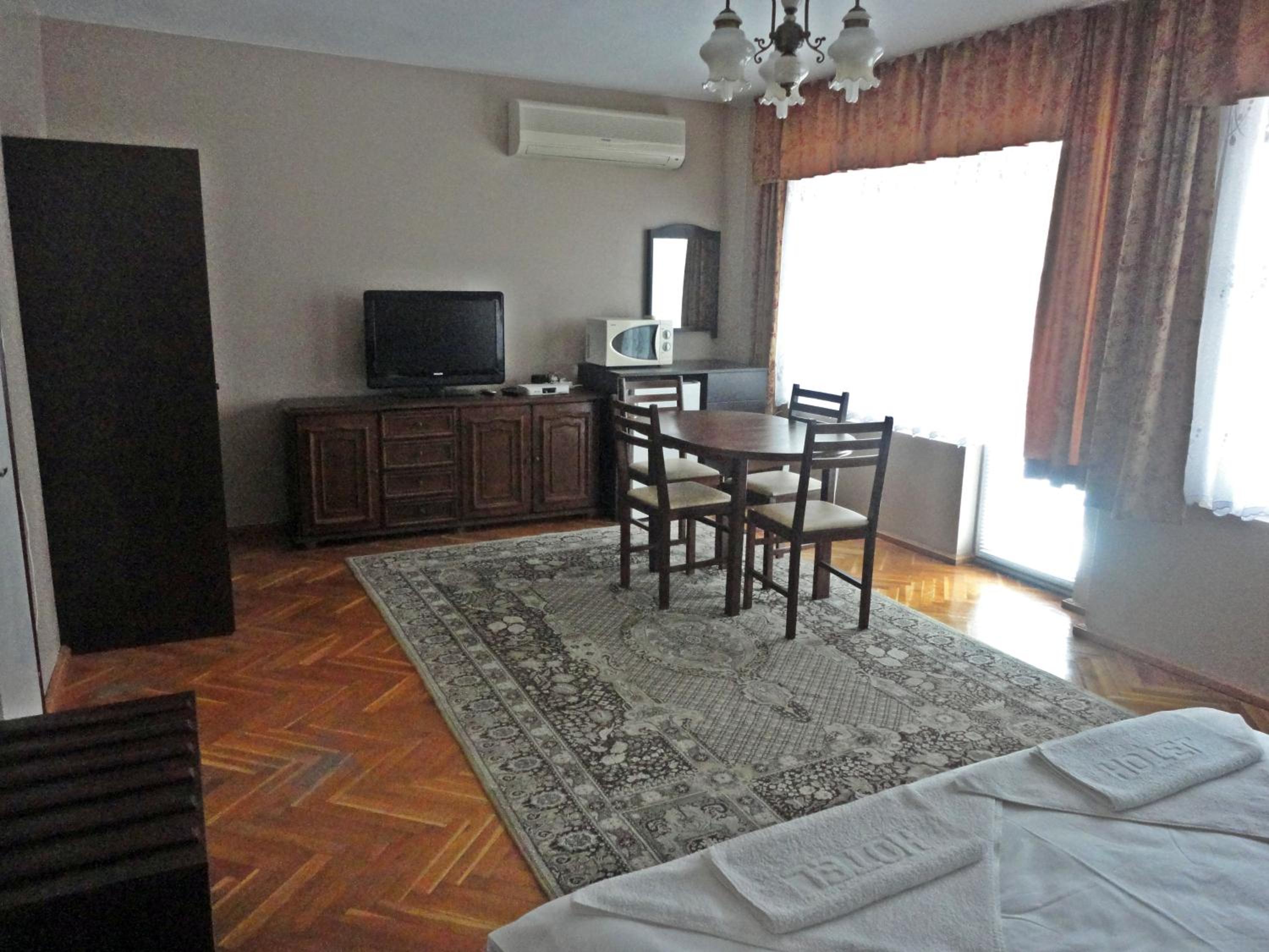 Guest Rooms Casa Luba
