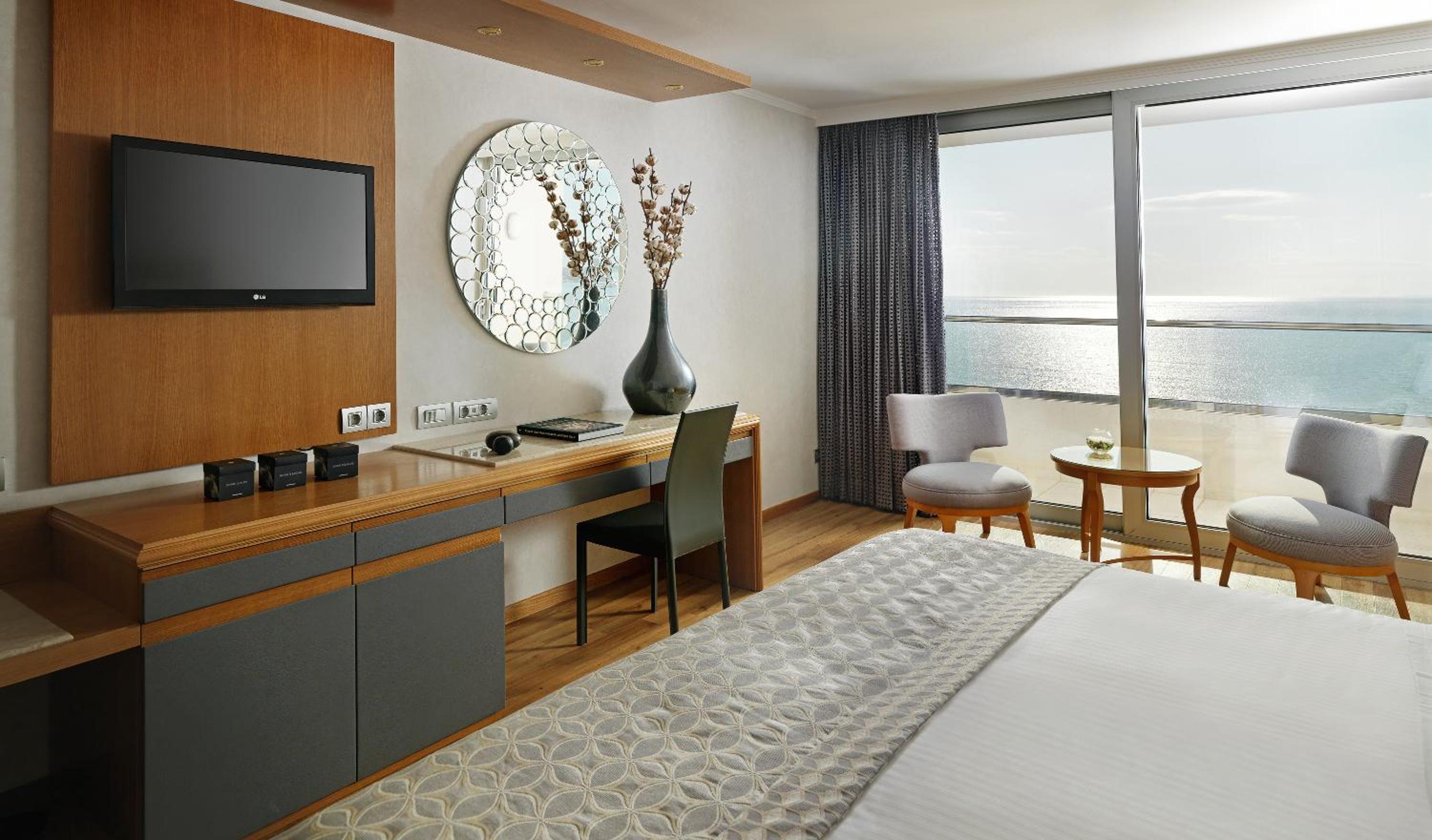 Divani Apollon Palace & Thalasso