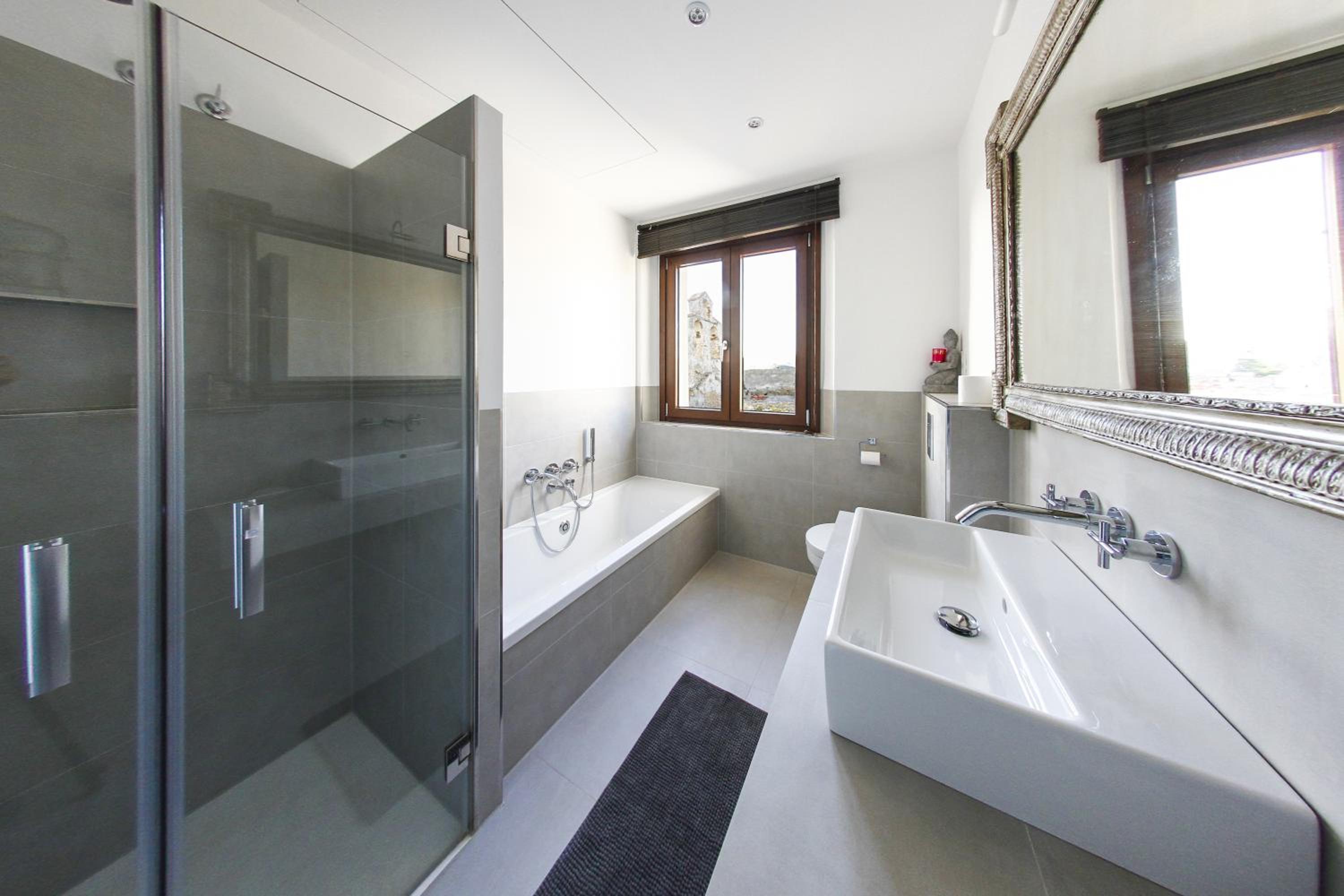 Apartamentos La Residencia Tarifa