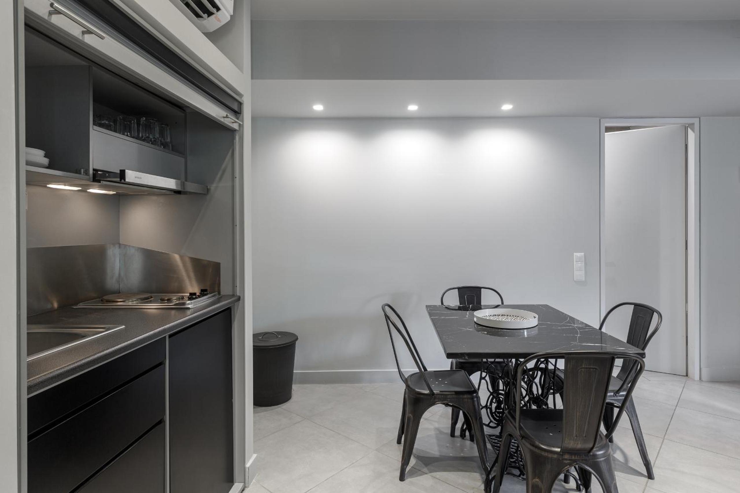 Superb Central Athens Suite with Rooftop, Perfect for 5 Guests, 85sqm