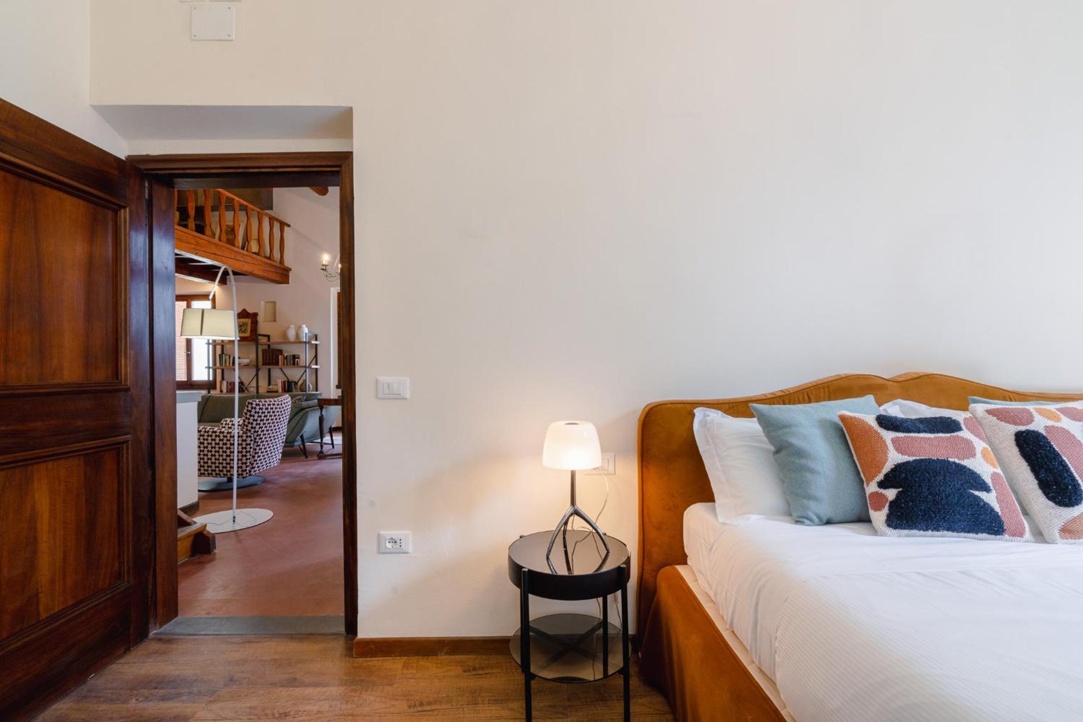 Riccimballa Luxury House view 5