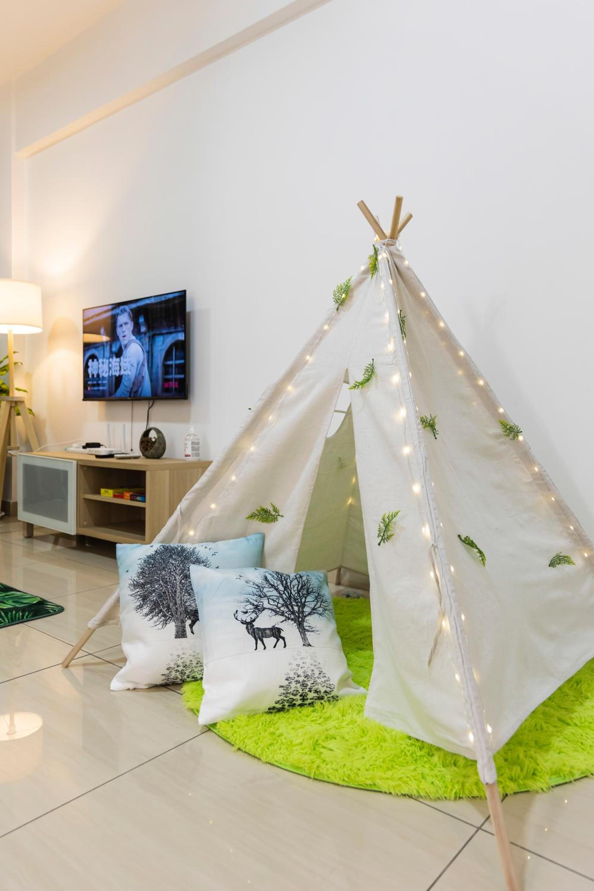 Mount Austin Midori Green 10 Pax Free Wi-Fi 500Mbps Netflix