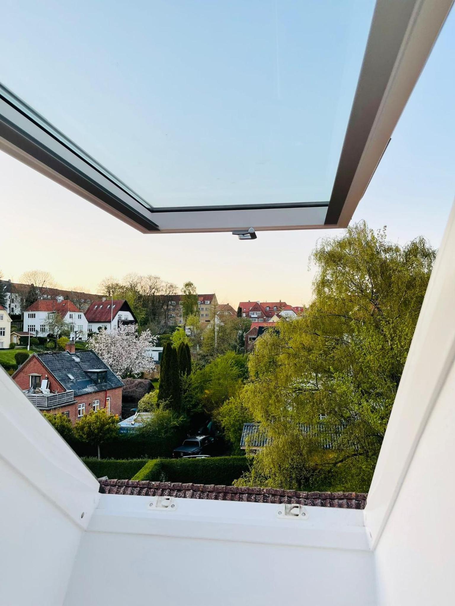 Scandinavian Apartment Hotel - Lunden 1 - Central 3 bedroom apartment on two floors view 4