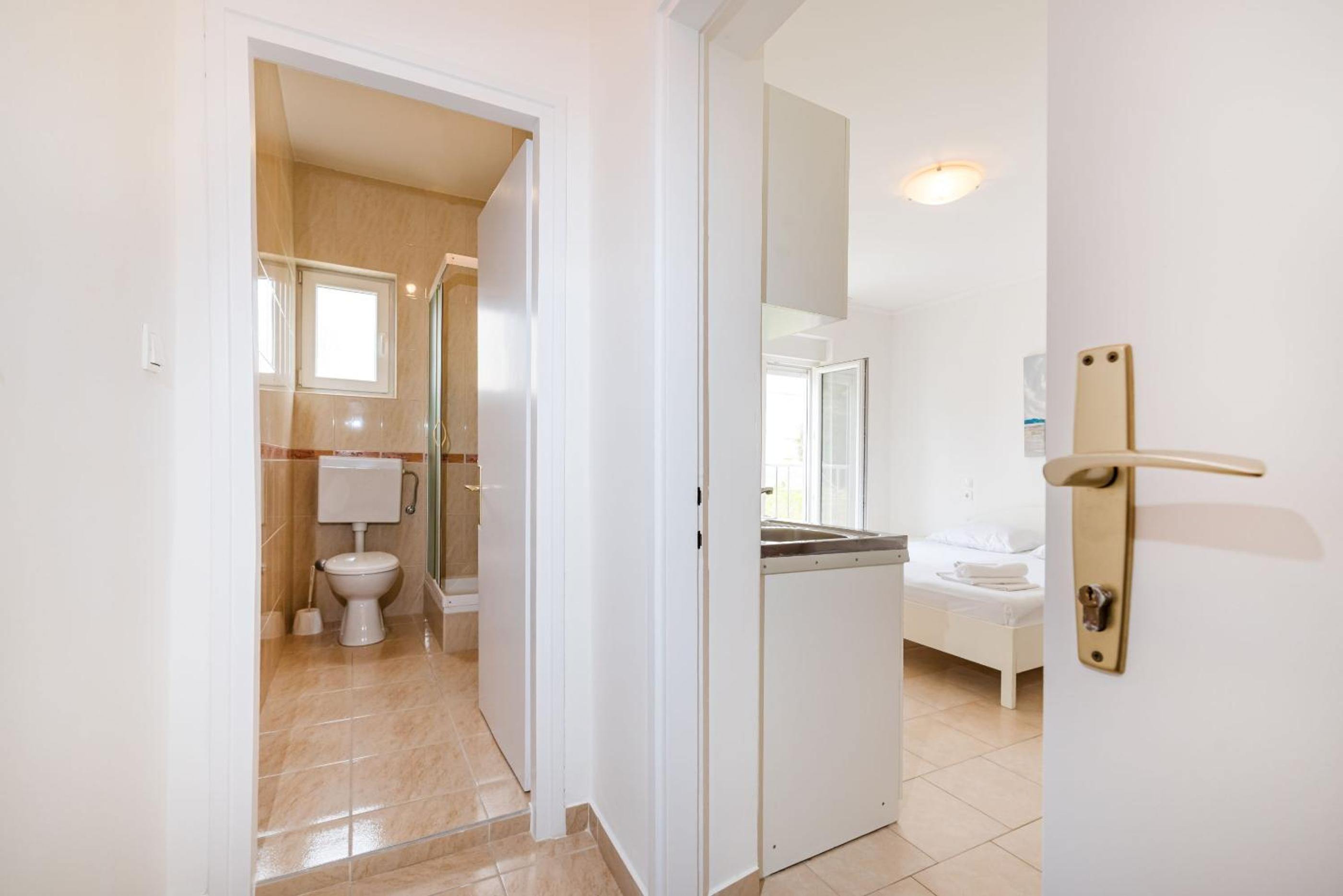 Studio Apartments Near Center