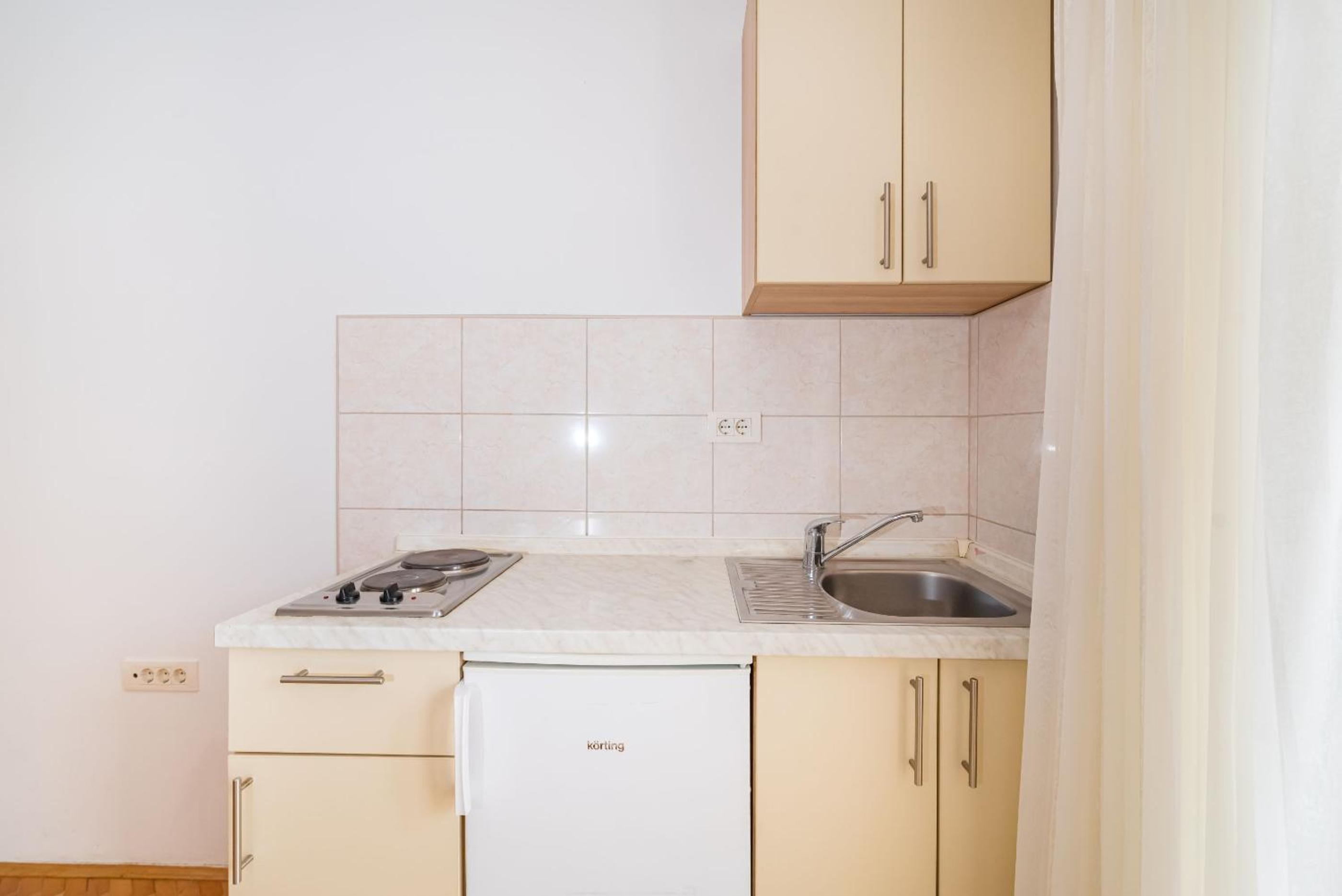 Studio Apartments Near Center