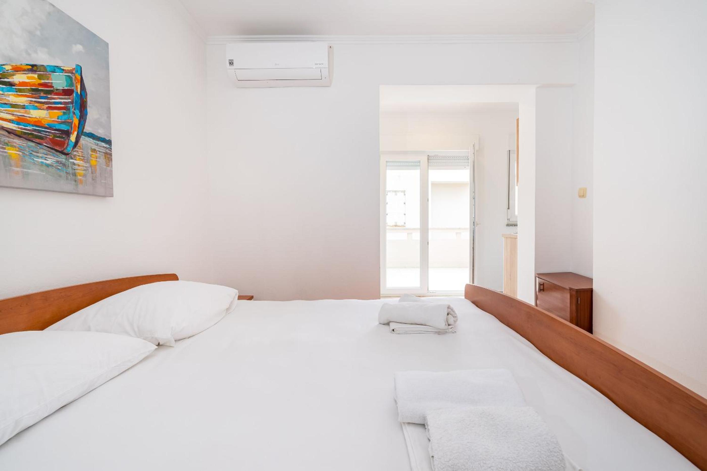 Studio Apartments Near Center