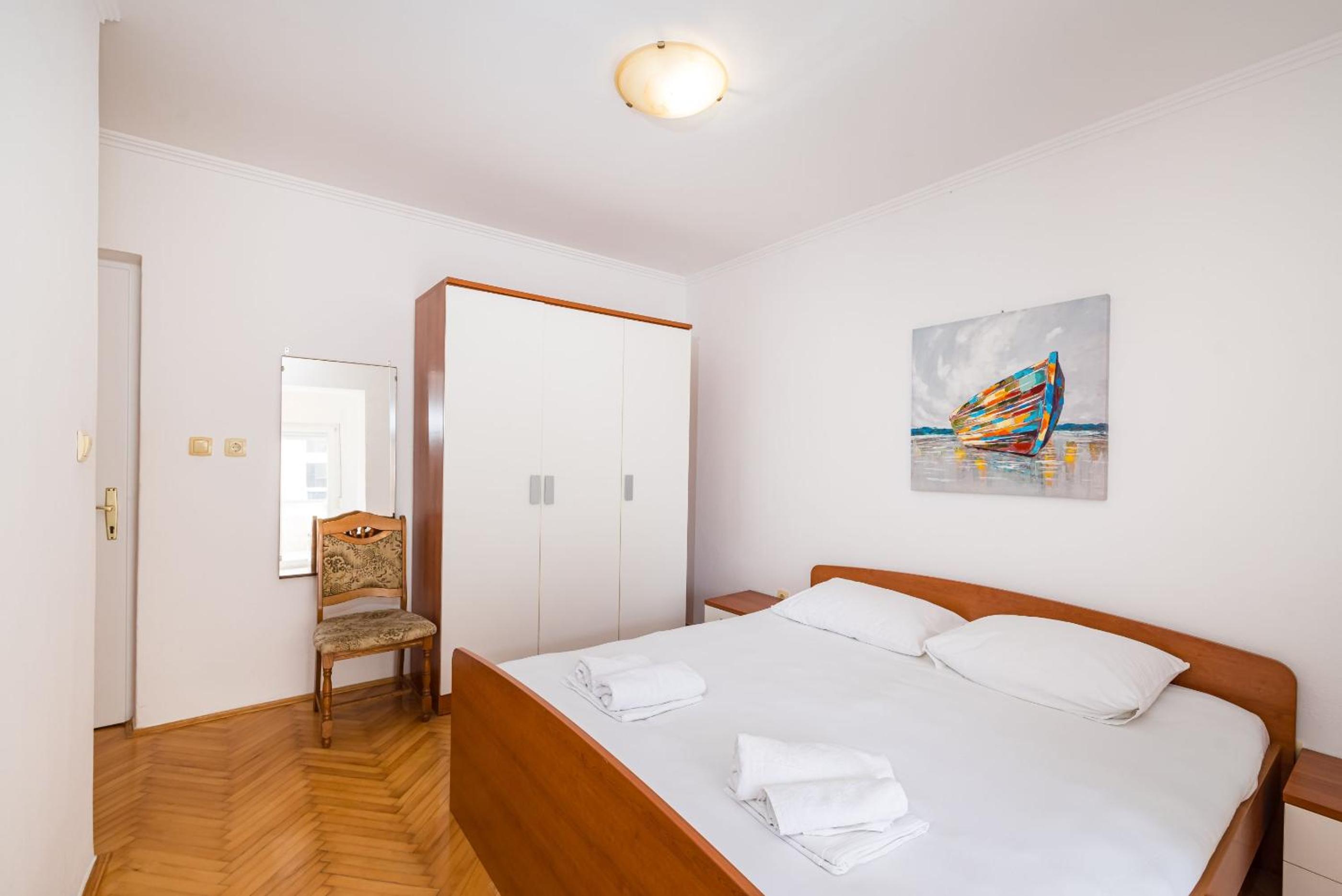 Studio Apartments Near Center