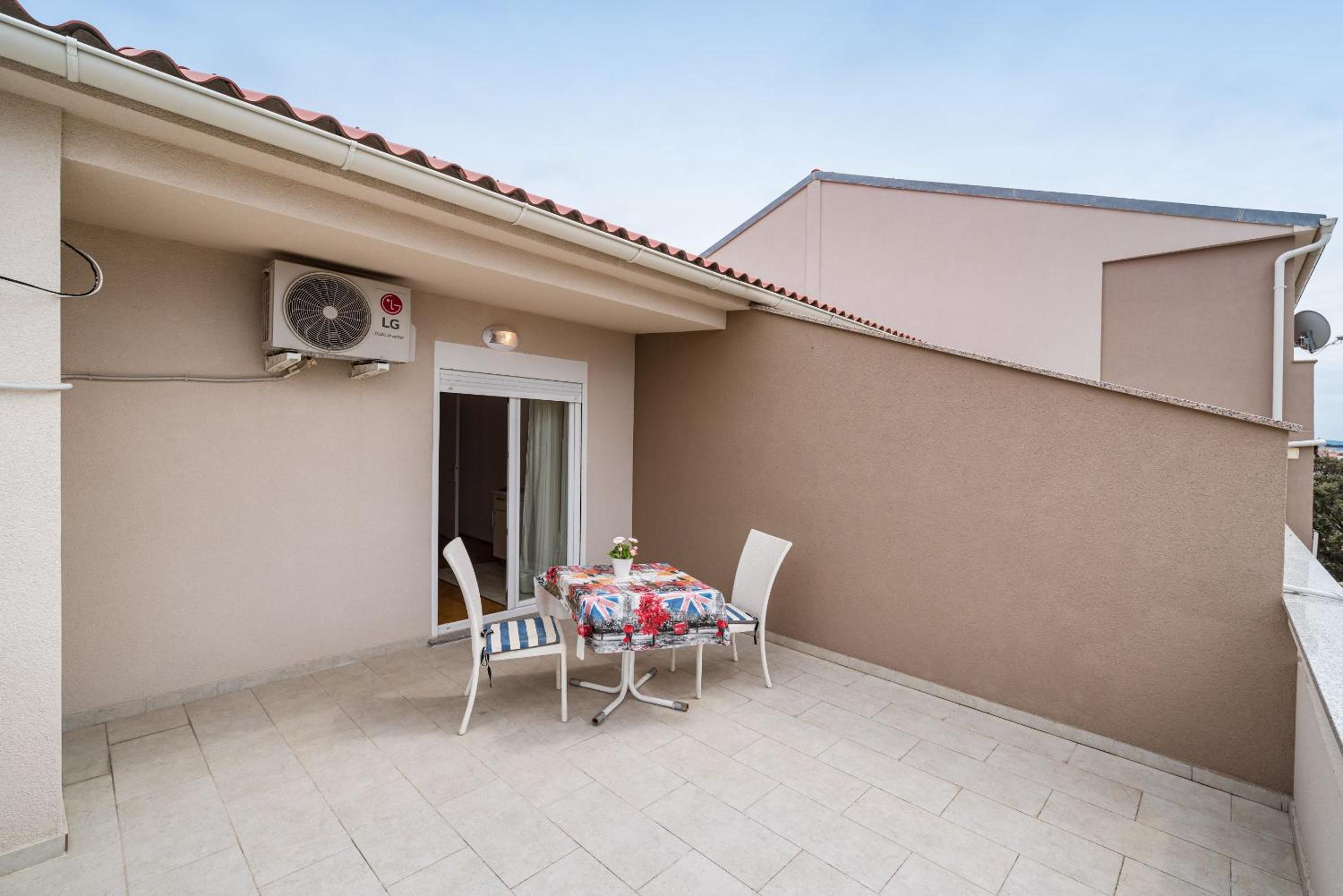 Studio Apartments Near Center