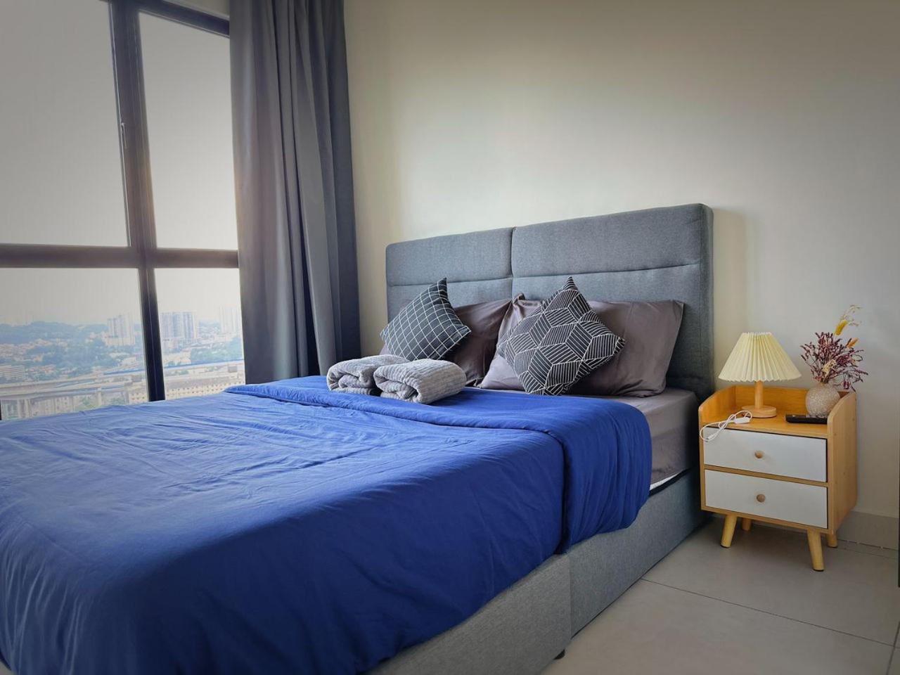 3 bedrooms maxim link MRT cheras kuala lumpur