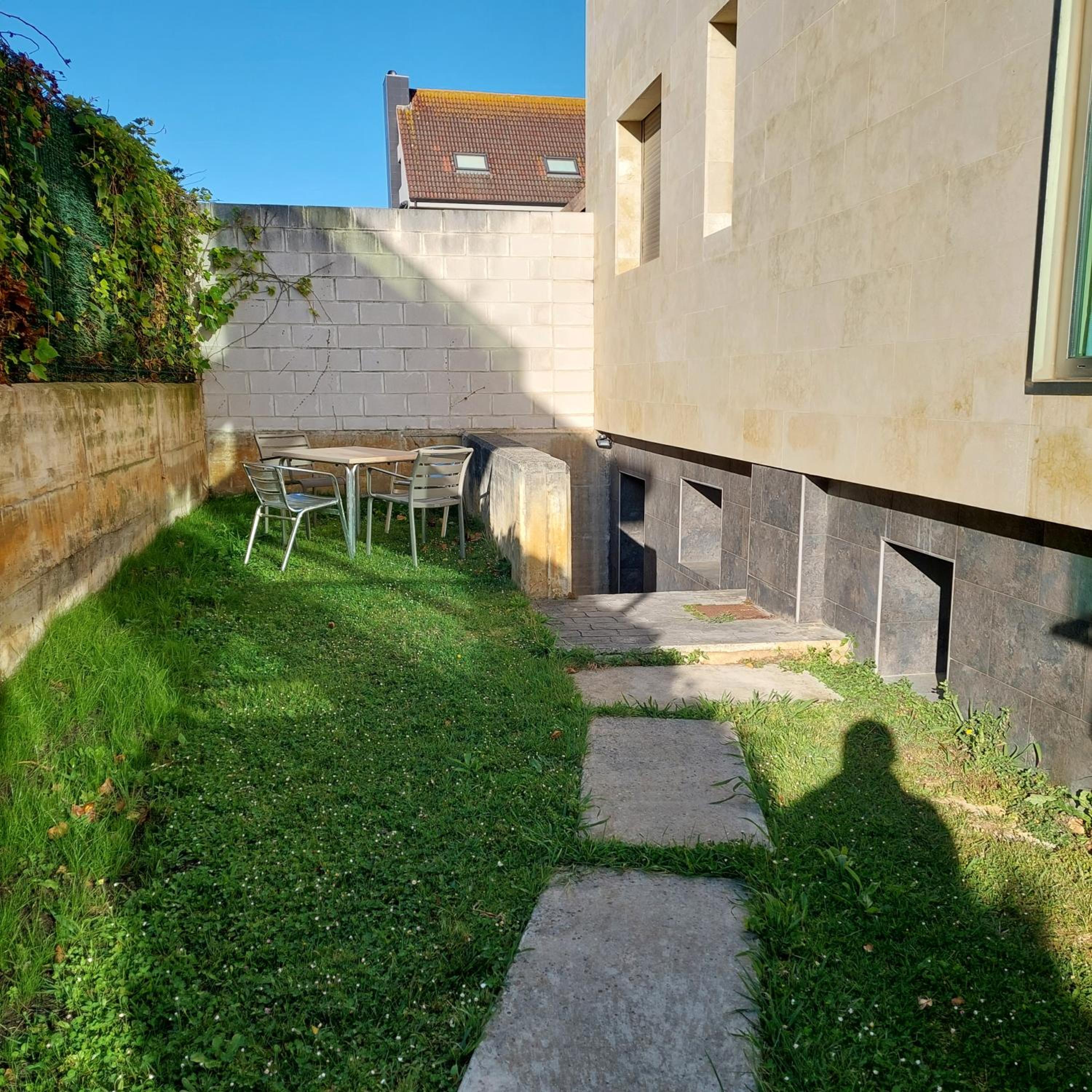 Apartamentos Maradentro