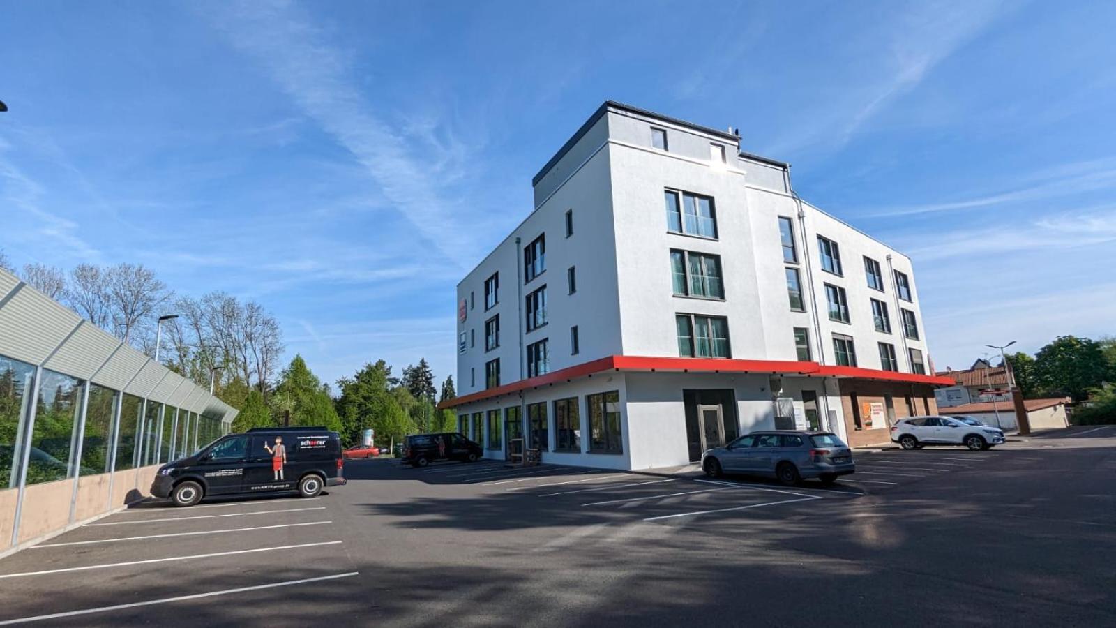 Smart Stay Aparthotel Saarbrucken Sud - Self-Check-In - Free Parking - Property Image 26