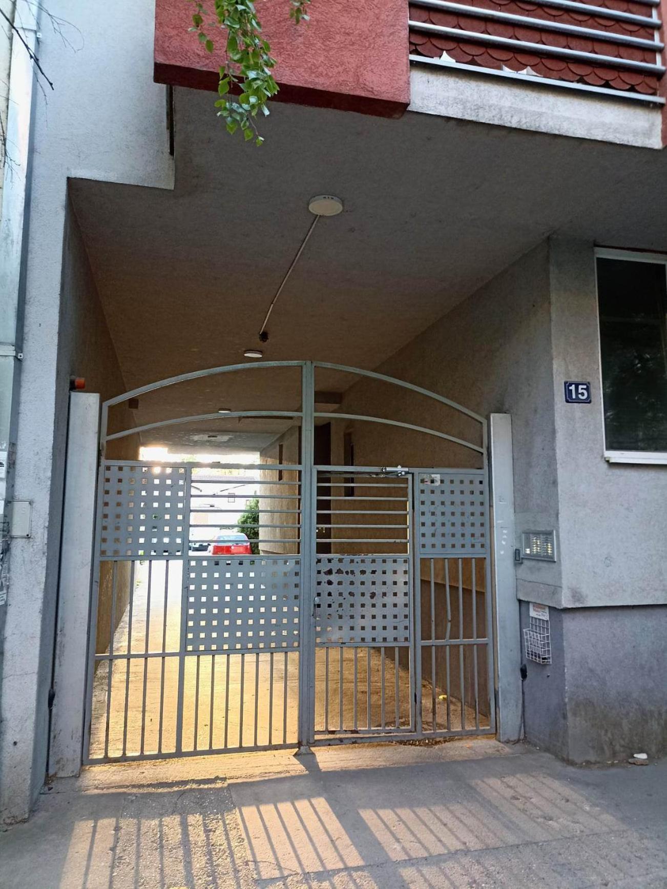 Photo 23