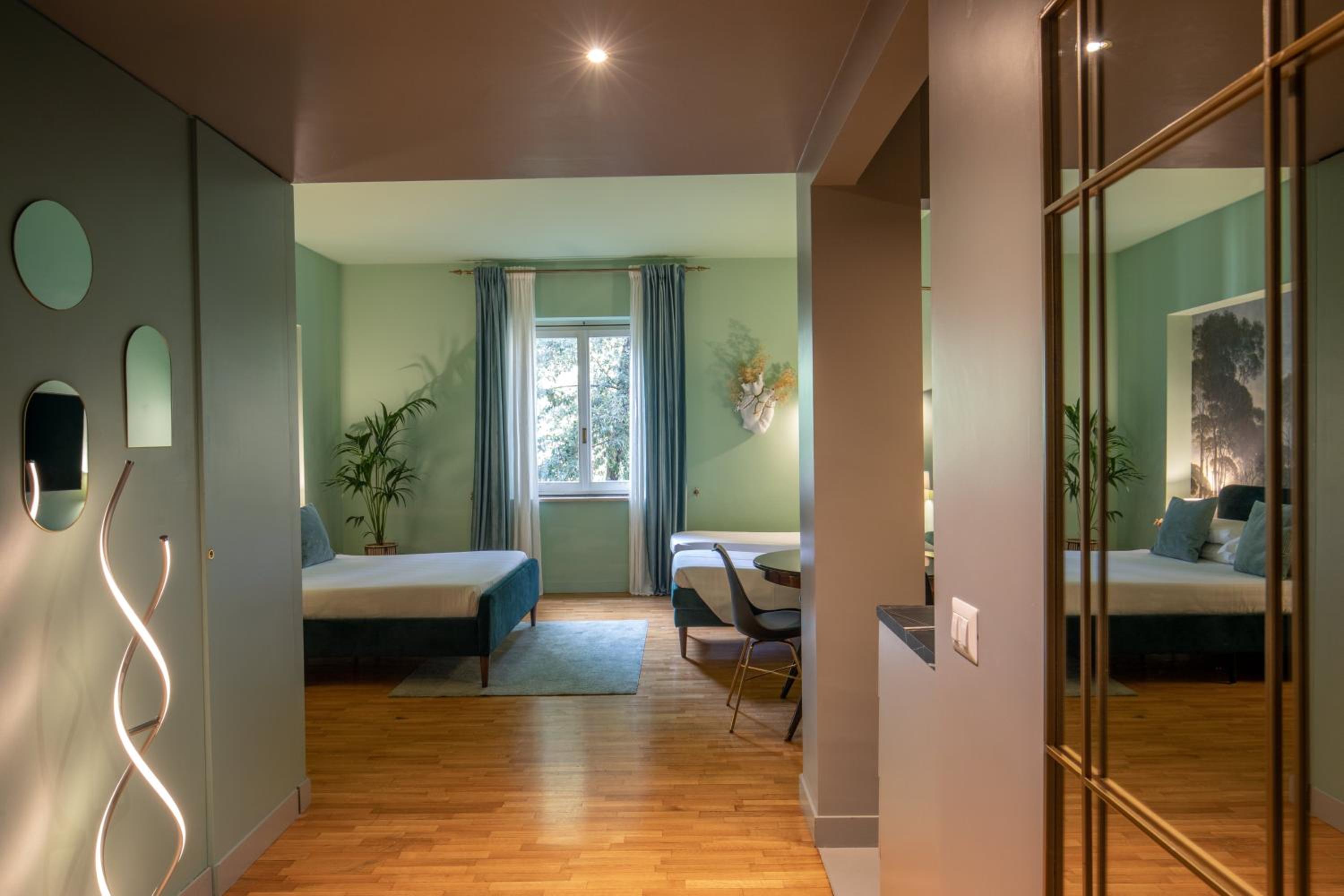 hotel room