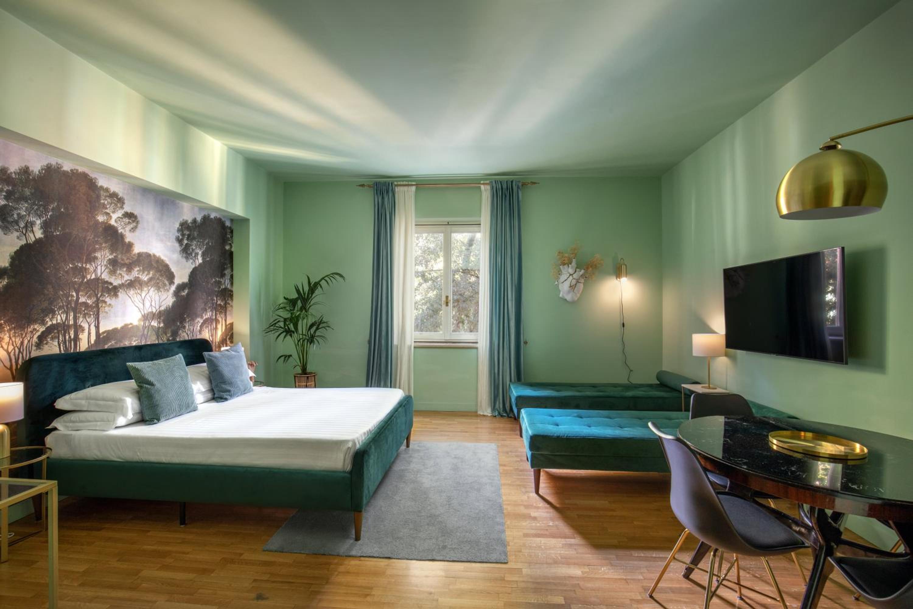 hotel room