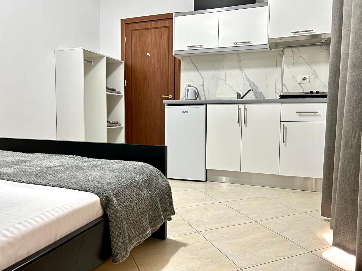 Apartments Klajdi