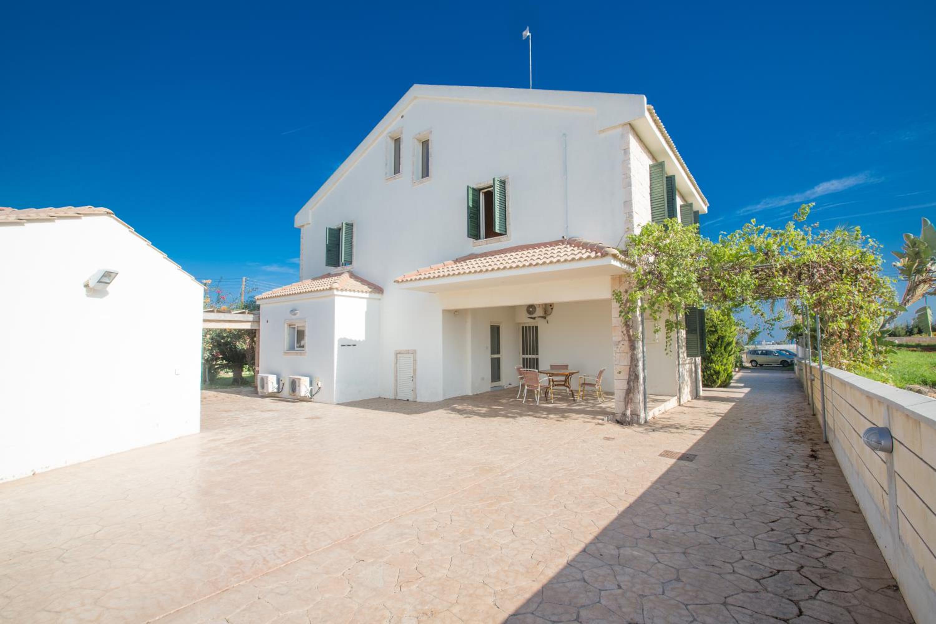 Protaras Holiday Villa Jo78