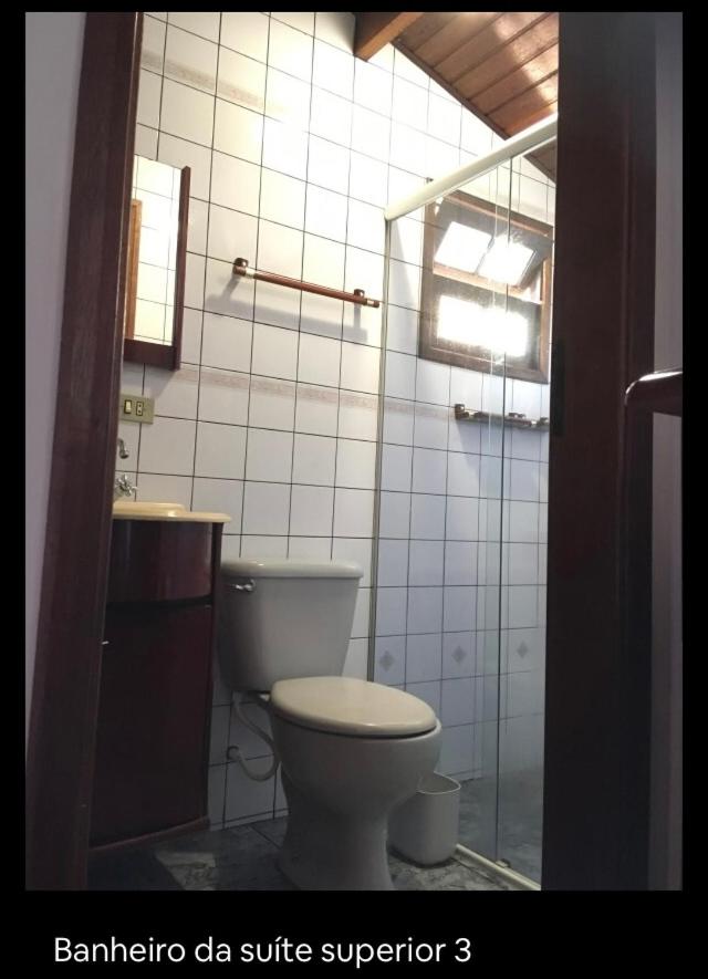 Casa confortável p 13 praia Itaguá Ubatuba