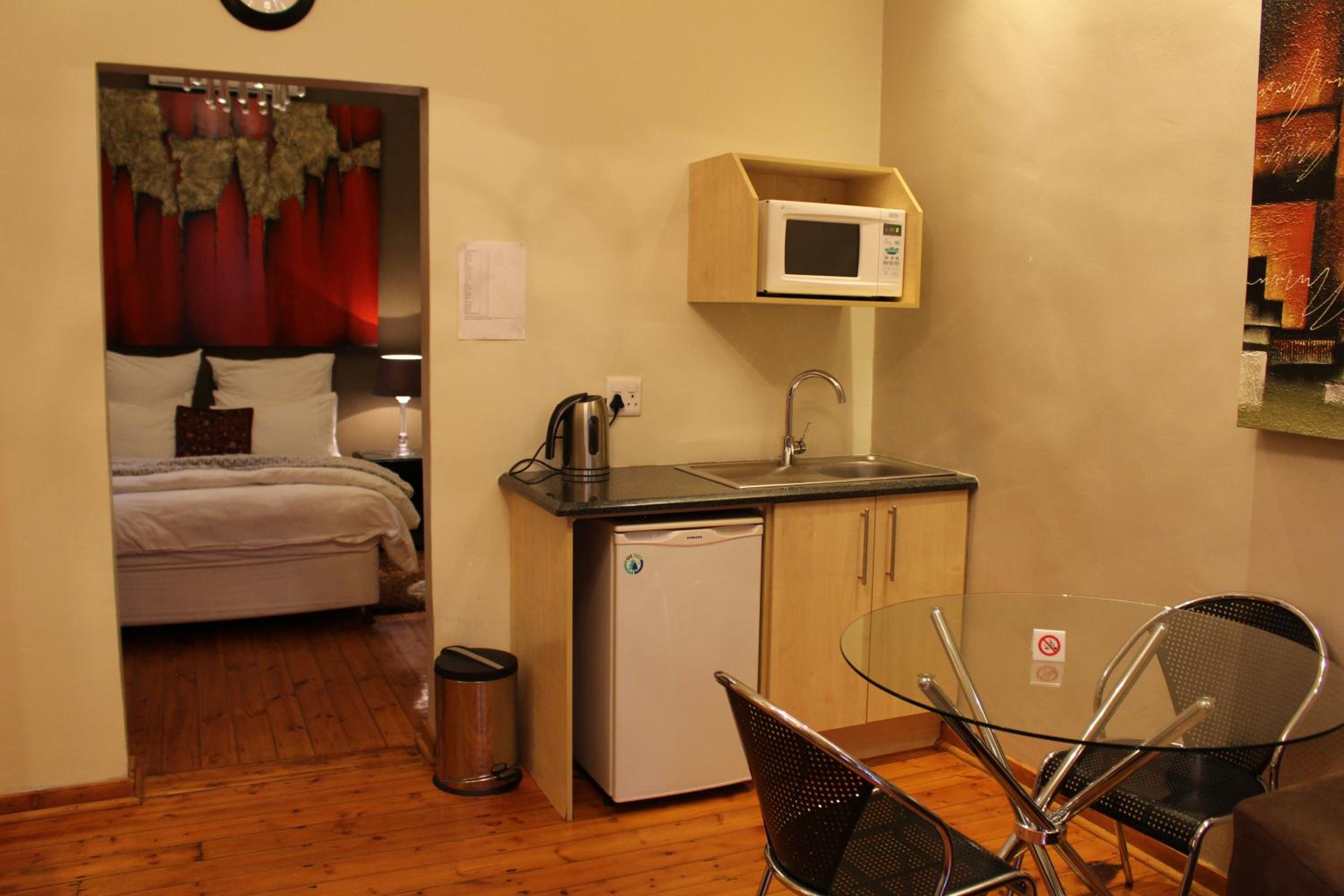 Saffron Guest House