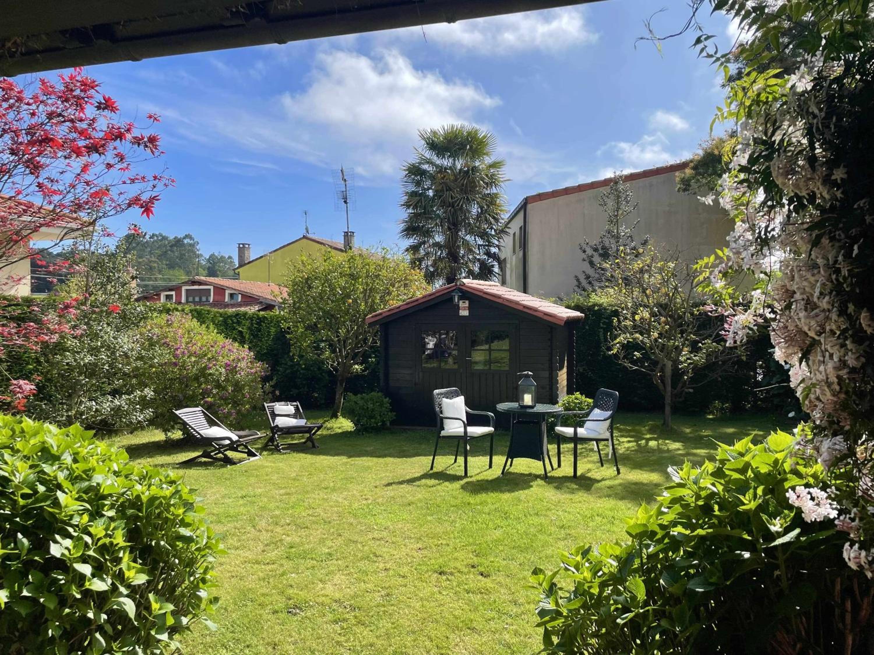 Villa en Llanes con jardín cerca playa - Castañín
