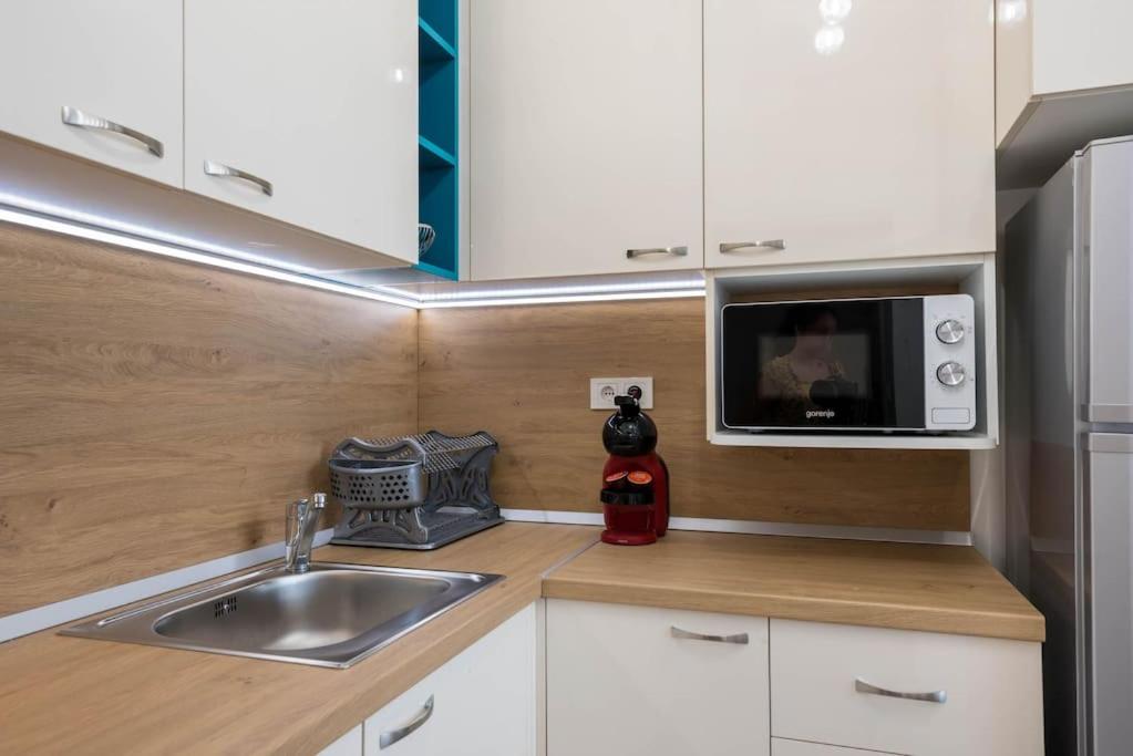 Labyrinth Apartment - free parking space included