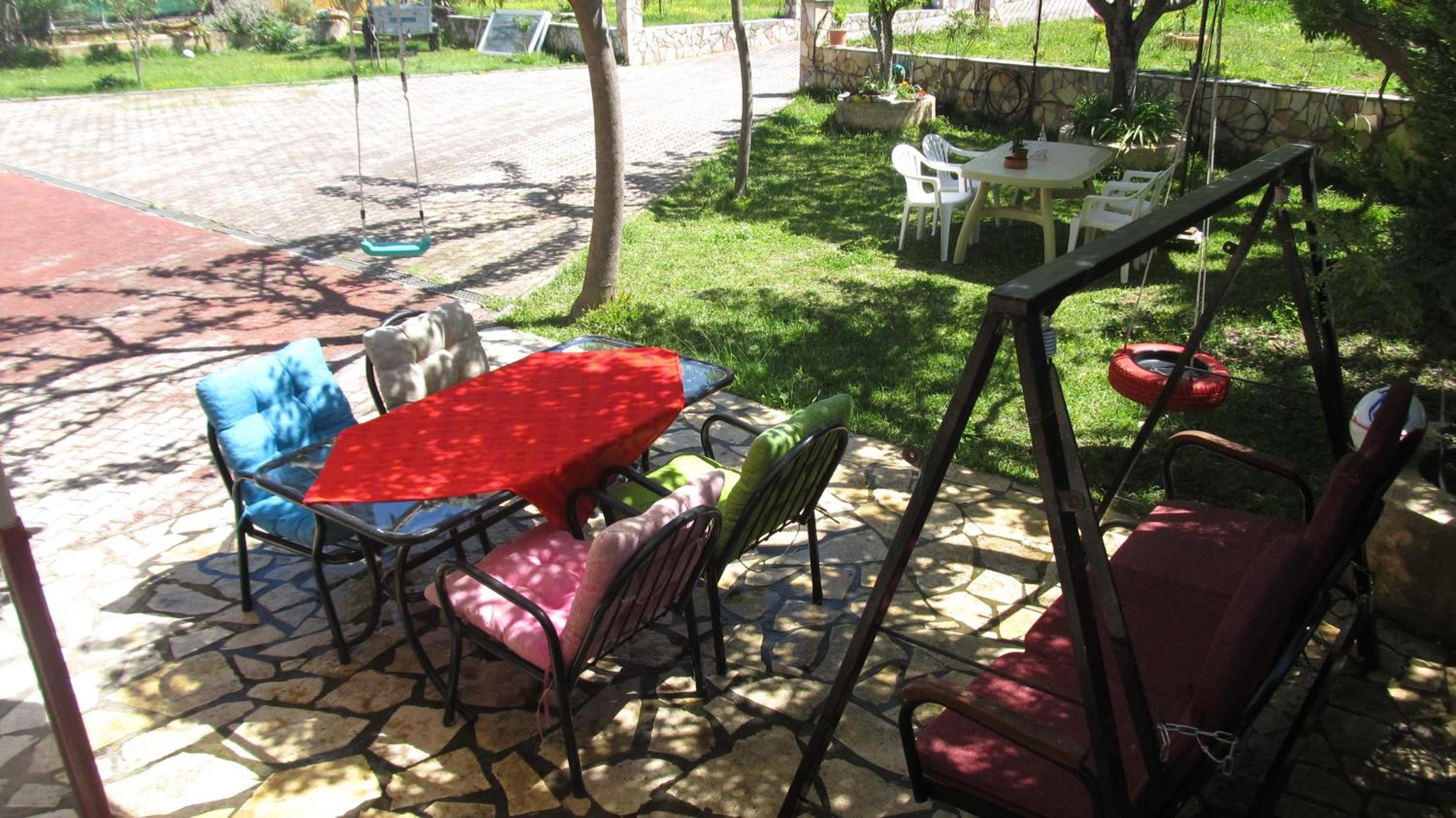 Photo 8