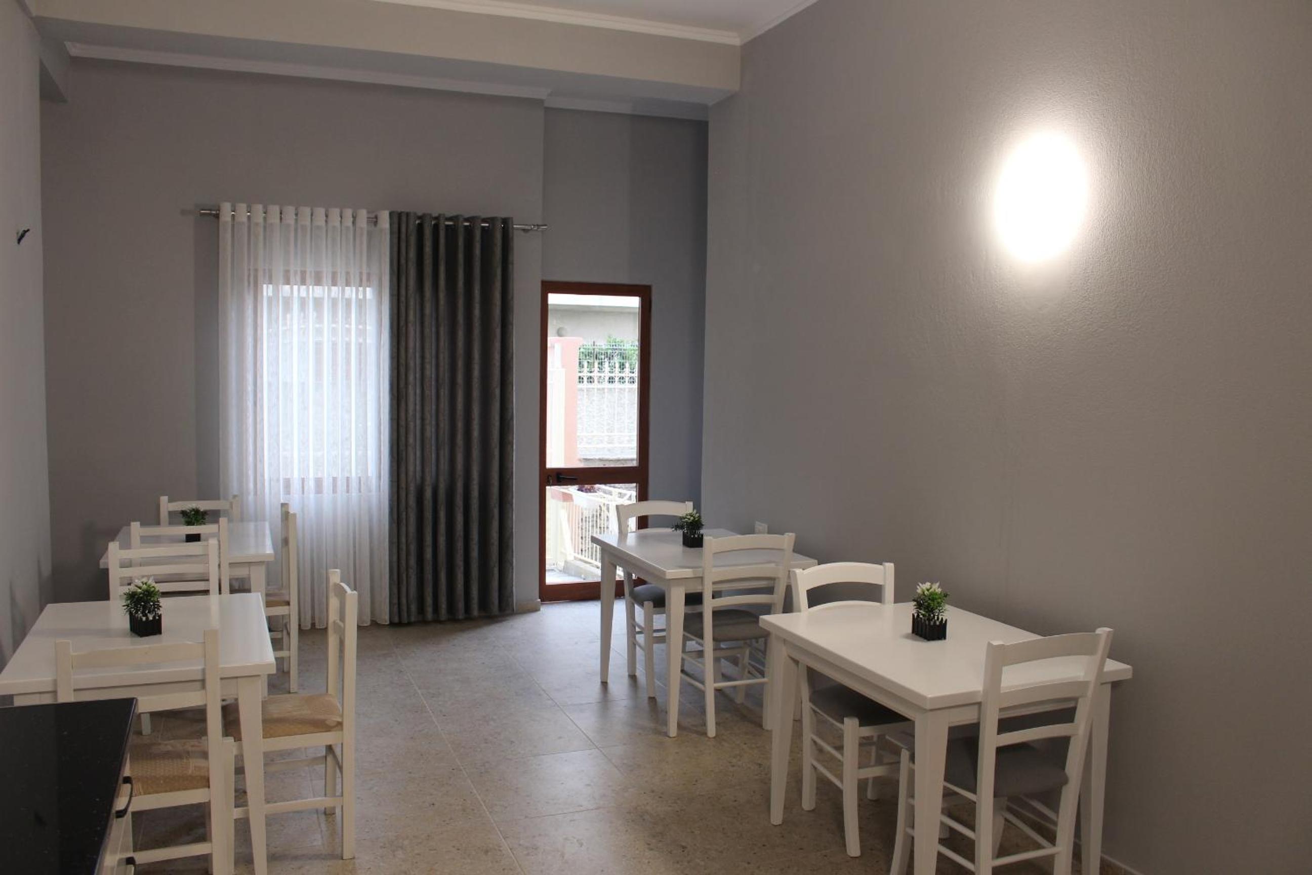 Hotel Vila Maledhi