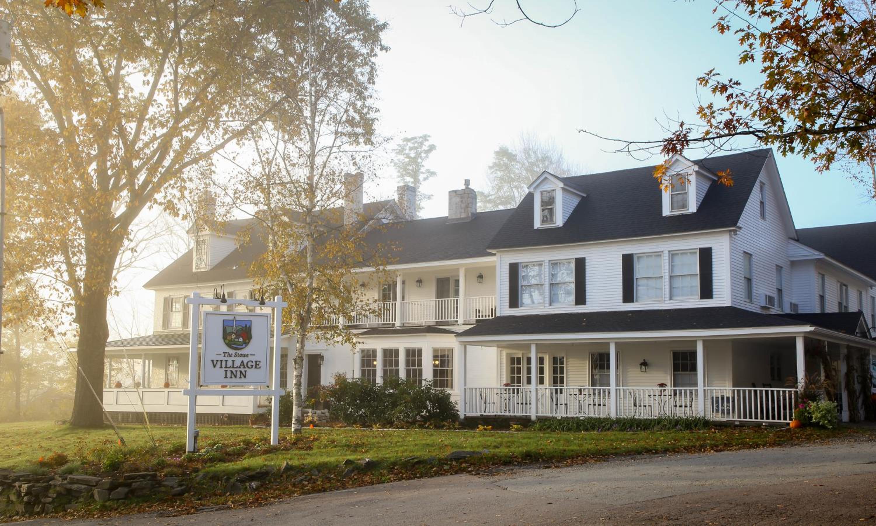 Hotel The Stowe Village Inn - Image 1