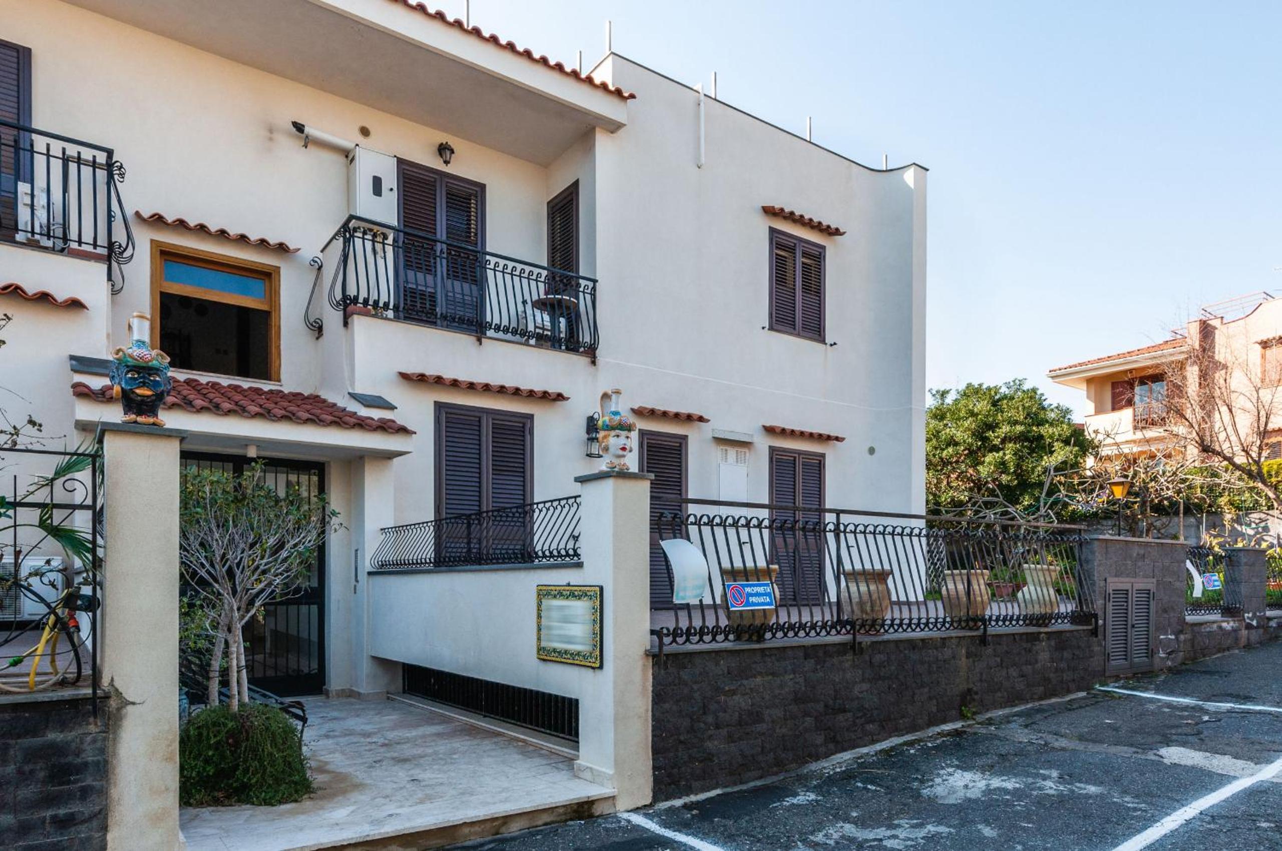 Ortensia Apartments by Wonderful Italy view 5