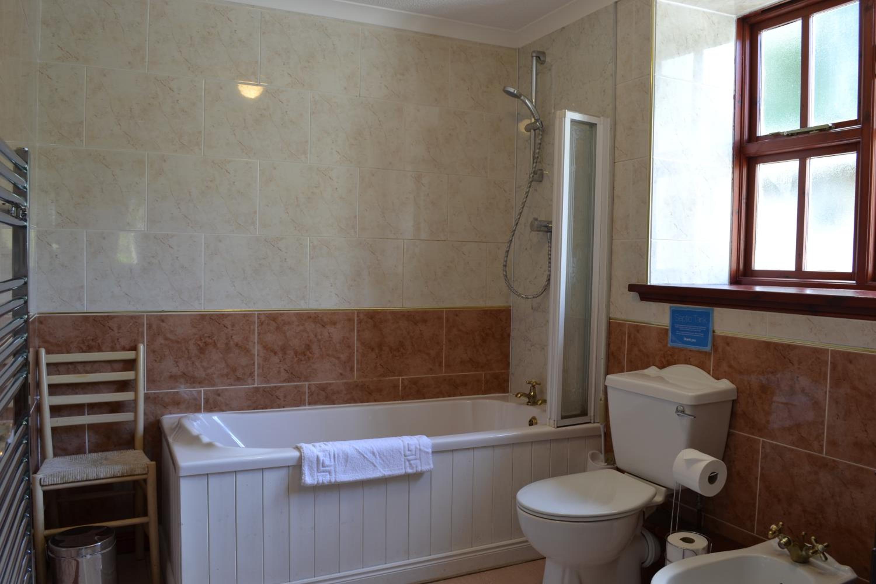 Auchendennan Farm Self Catering Cottages