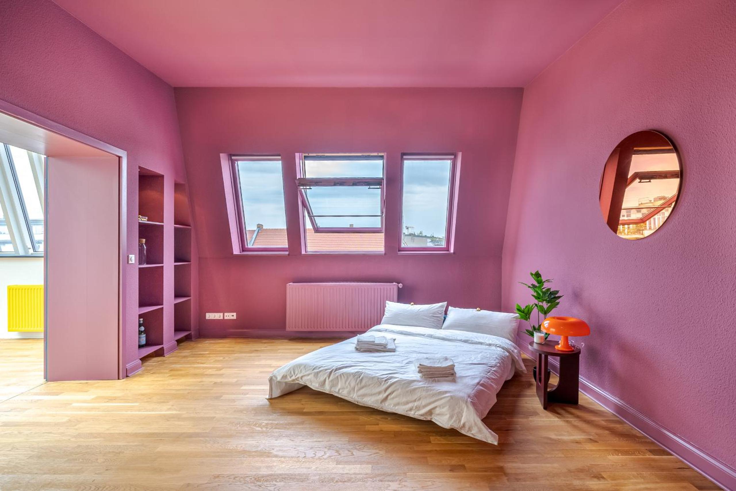 SKY LOFT in the Heart of Berlin
