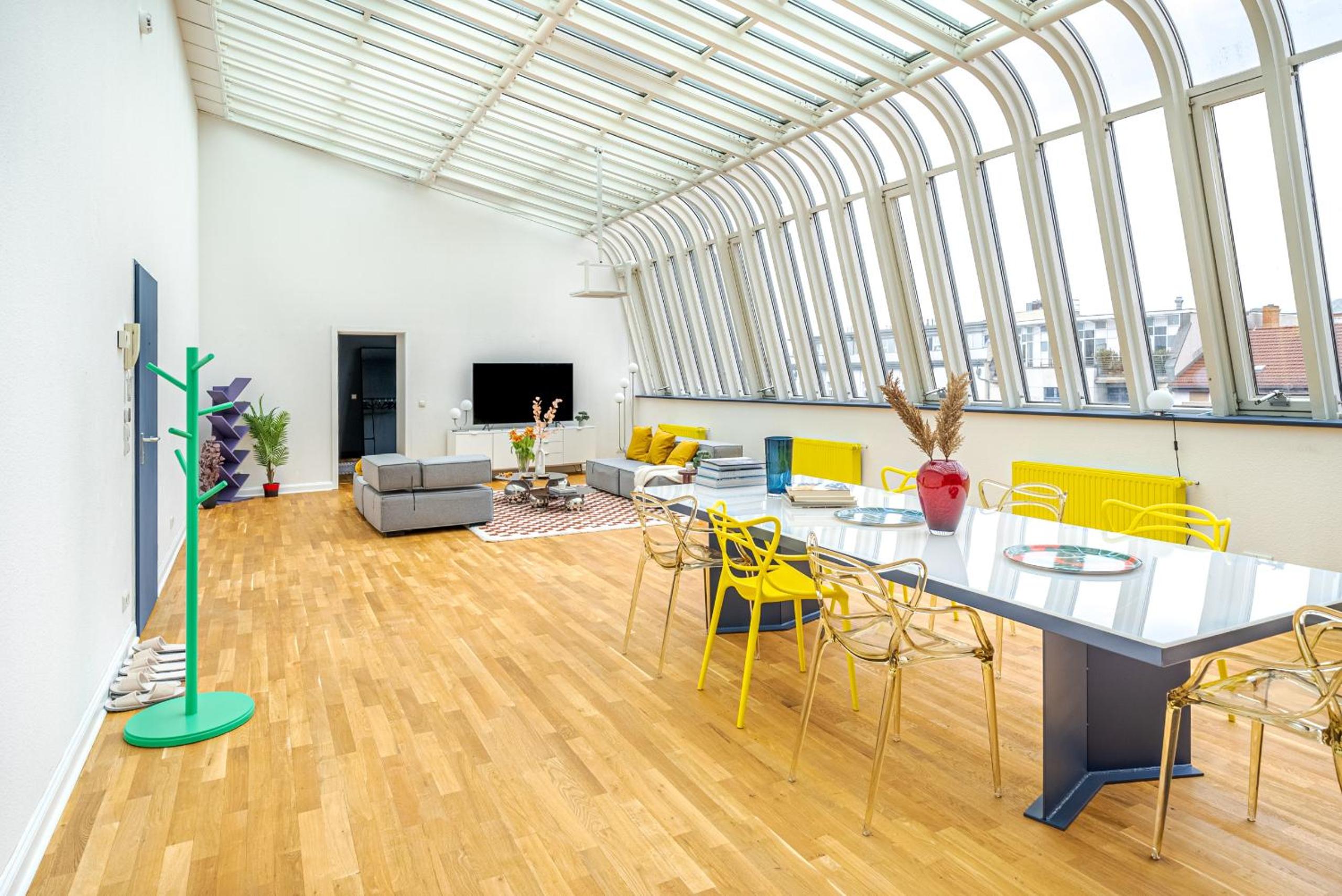 SKY LOFT in the Heart of Berlin