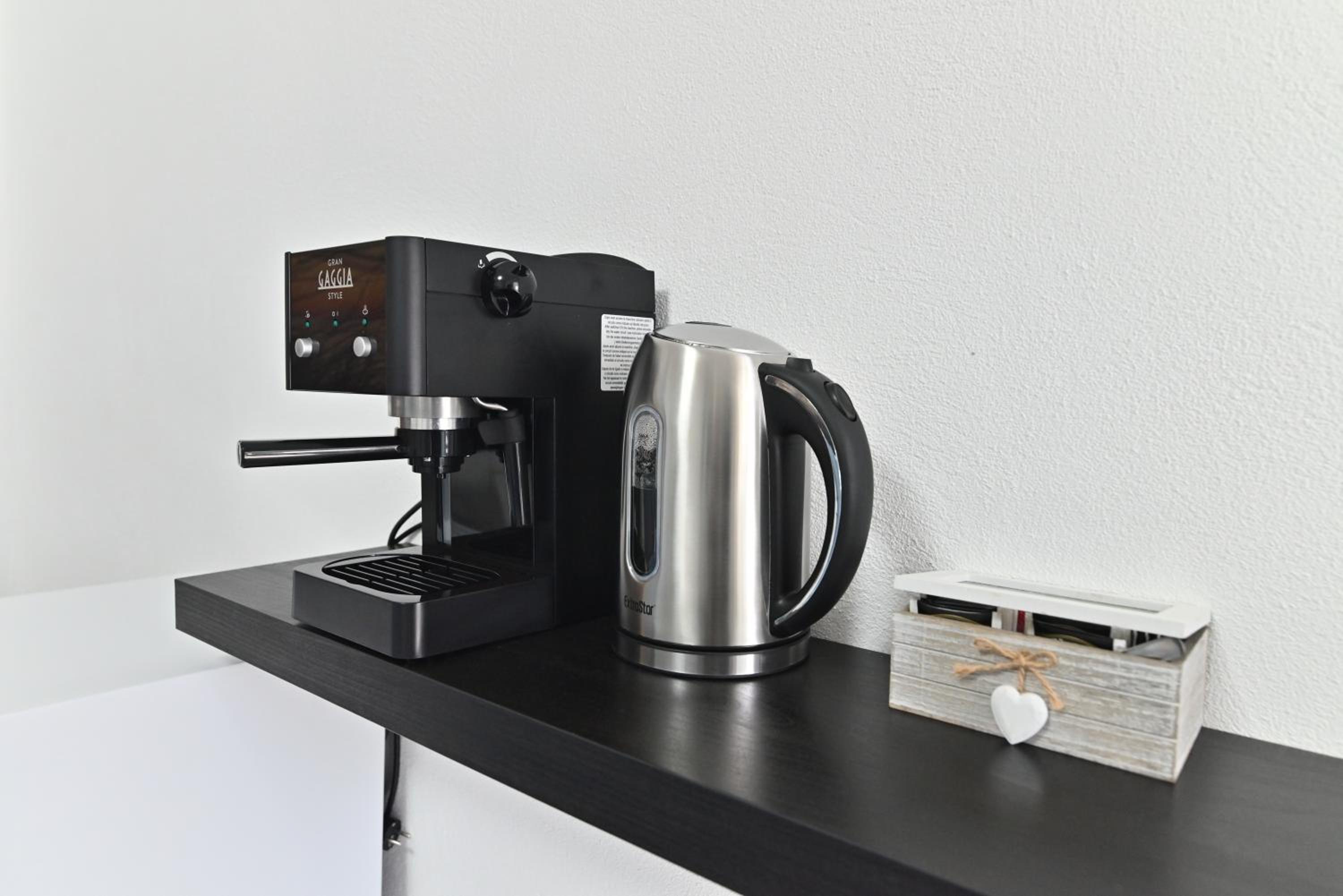 IzzHome Cozy Room en Pula — kitchen