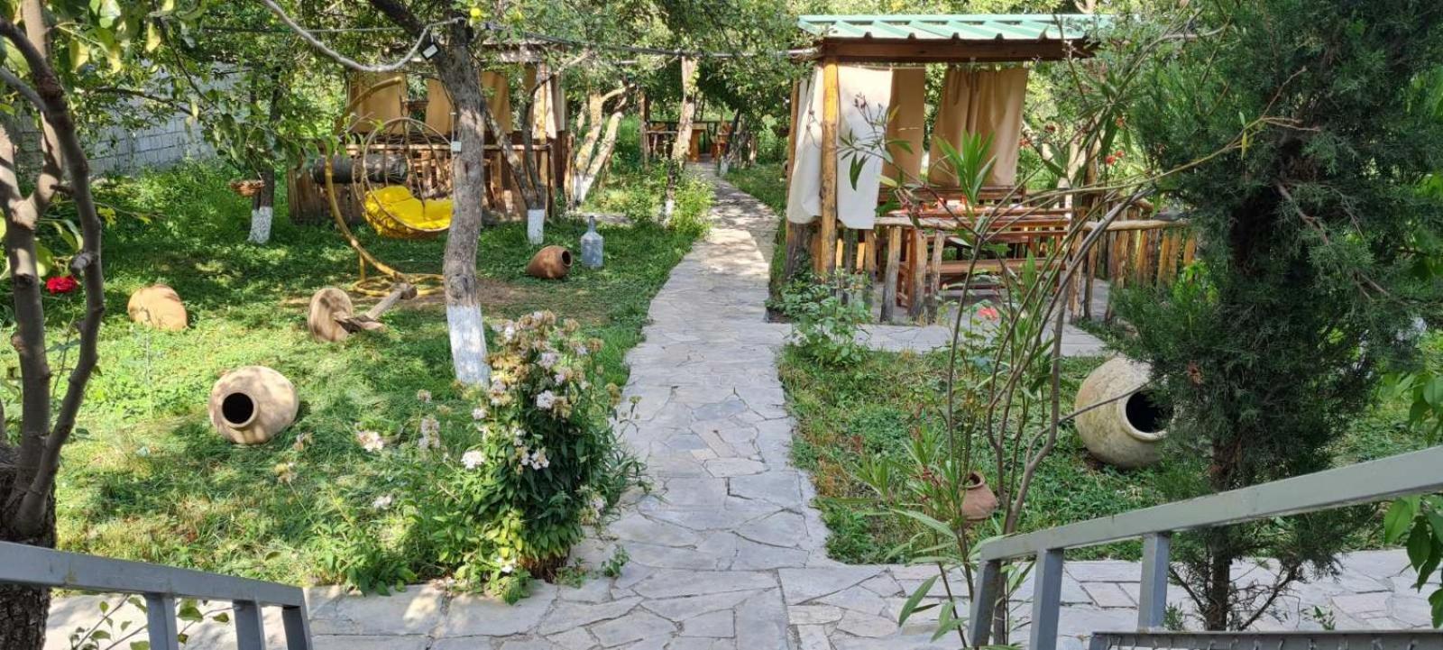 Mirage guesthouse