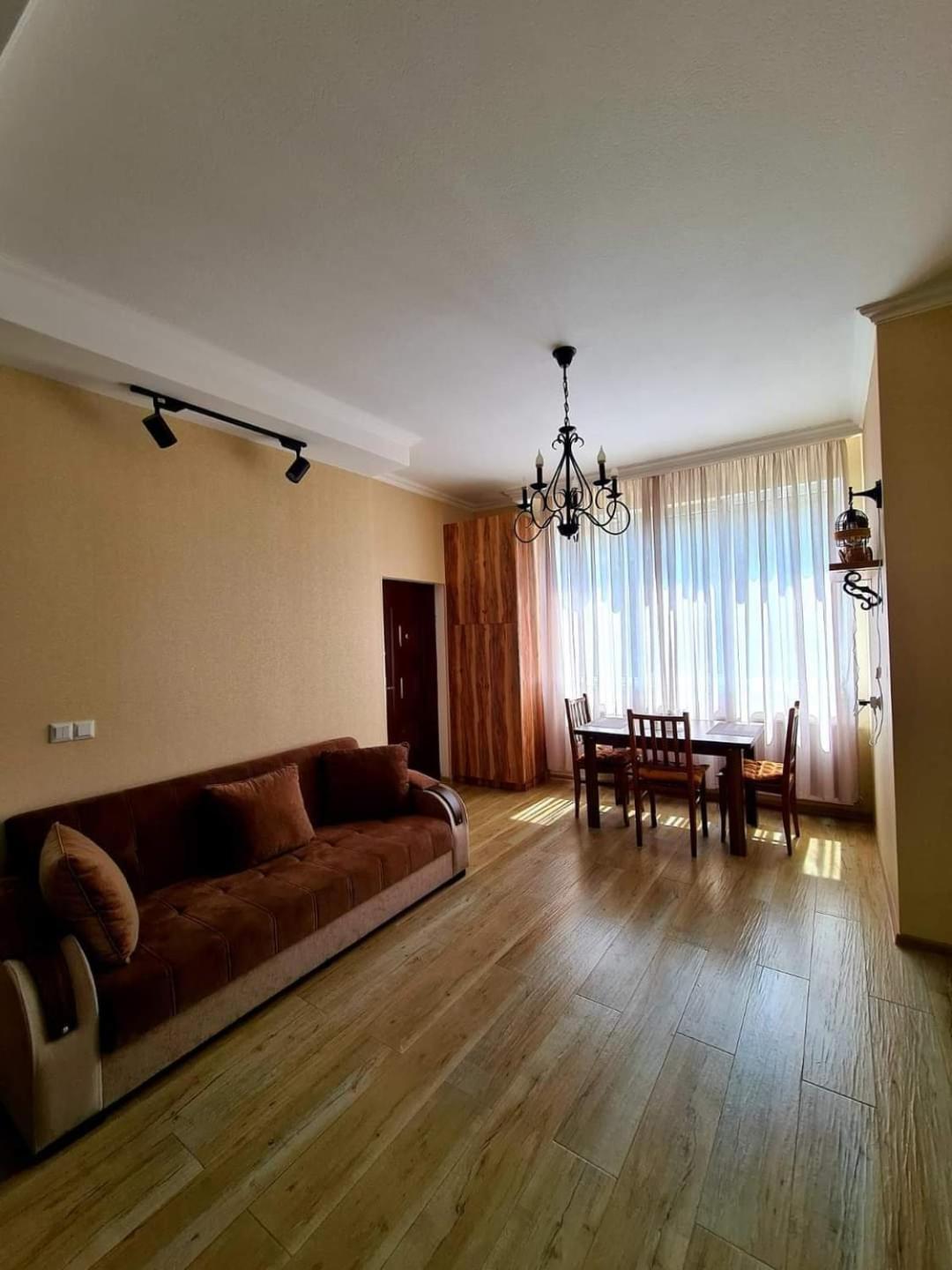 Baqari Inn