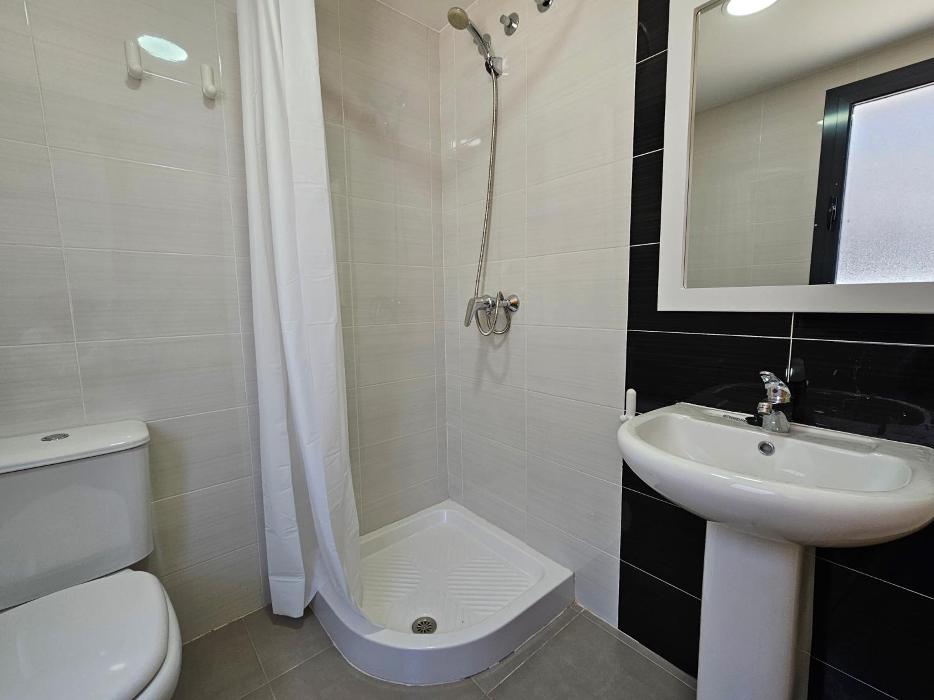 Realrent Neo Mediterráneo