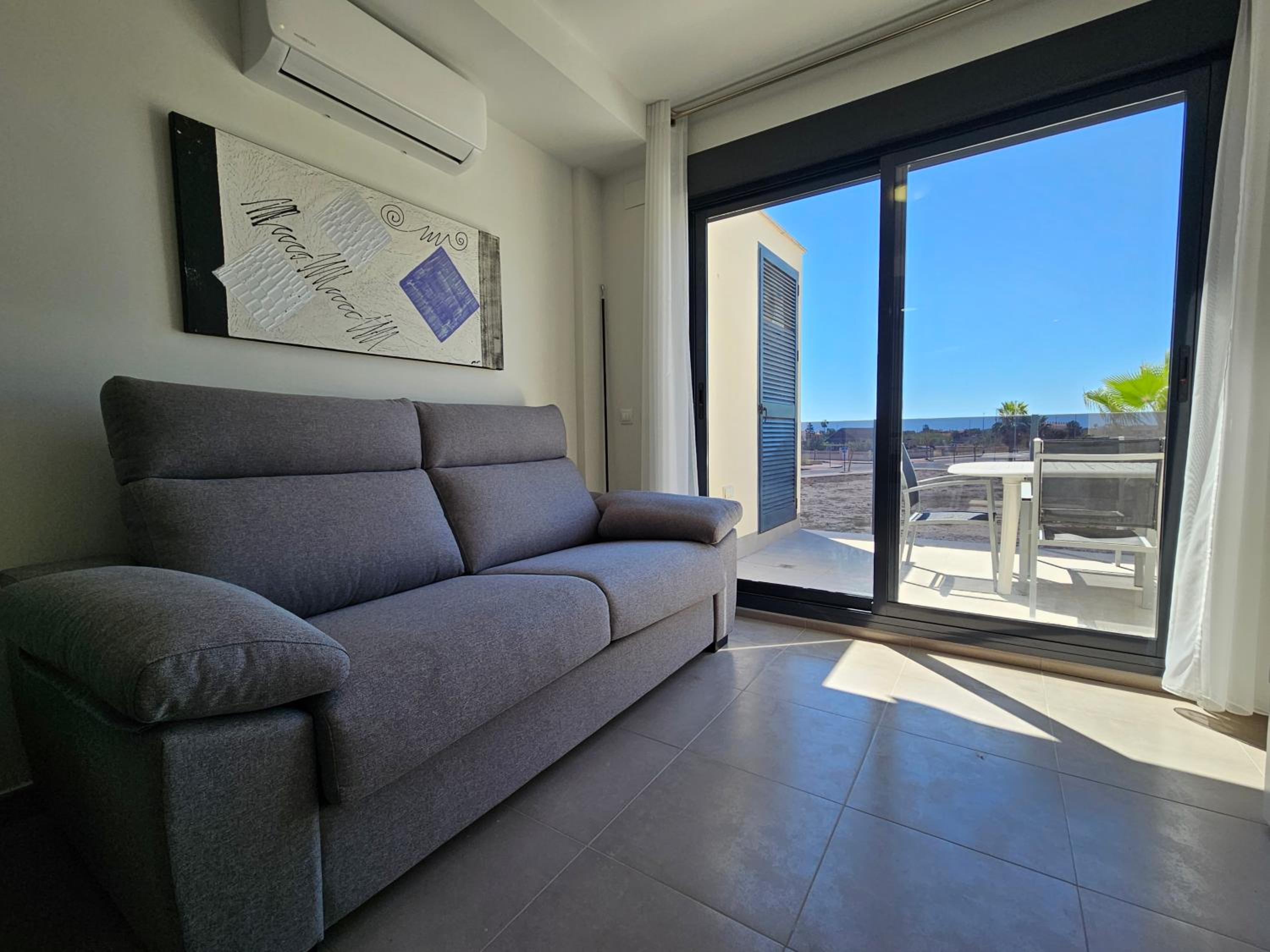 Realrent Neo Mediterráneo