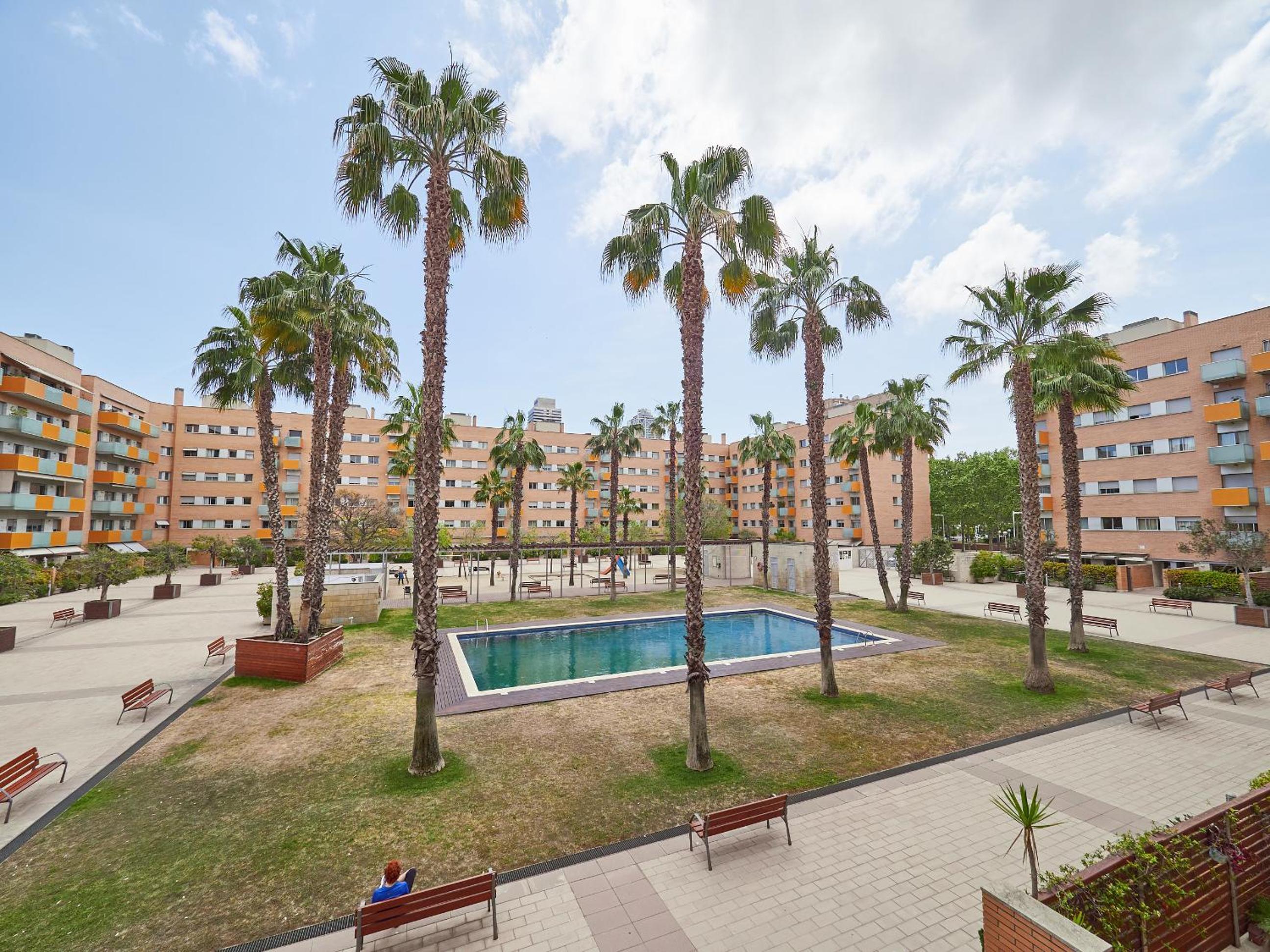 BarcelonaForRent Vila Olimpica Pool Suites