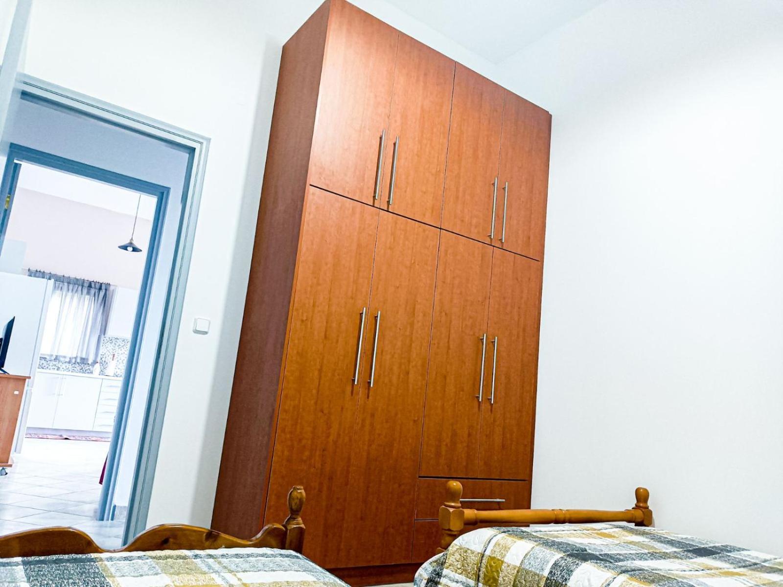 Kimi apartments