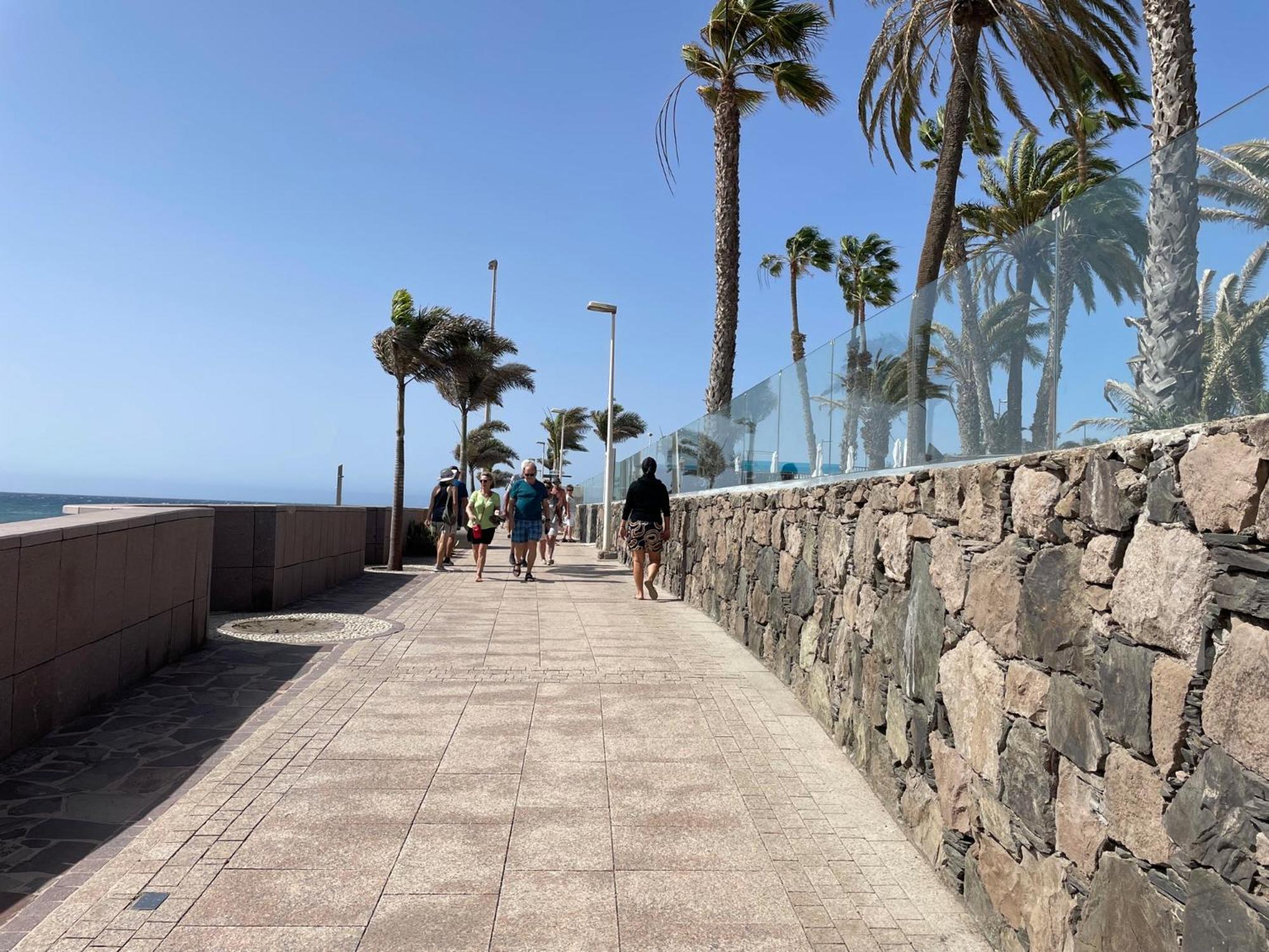 SAN AGUSTIN SEAVIEW BLUE APARTMENT