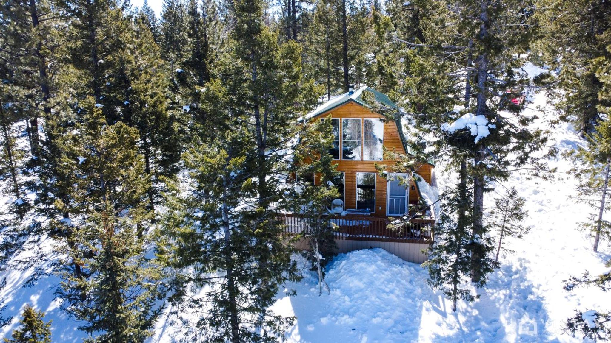 Woodchuck Cabin