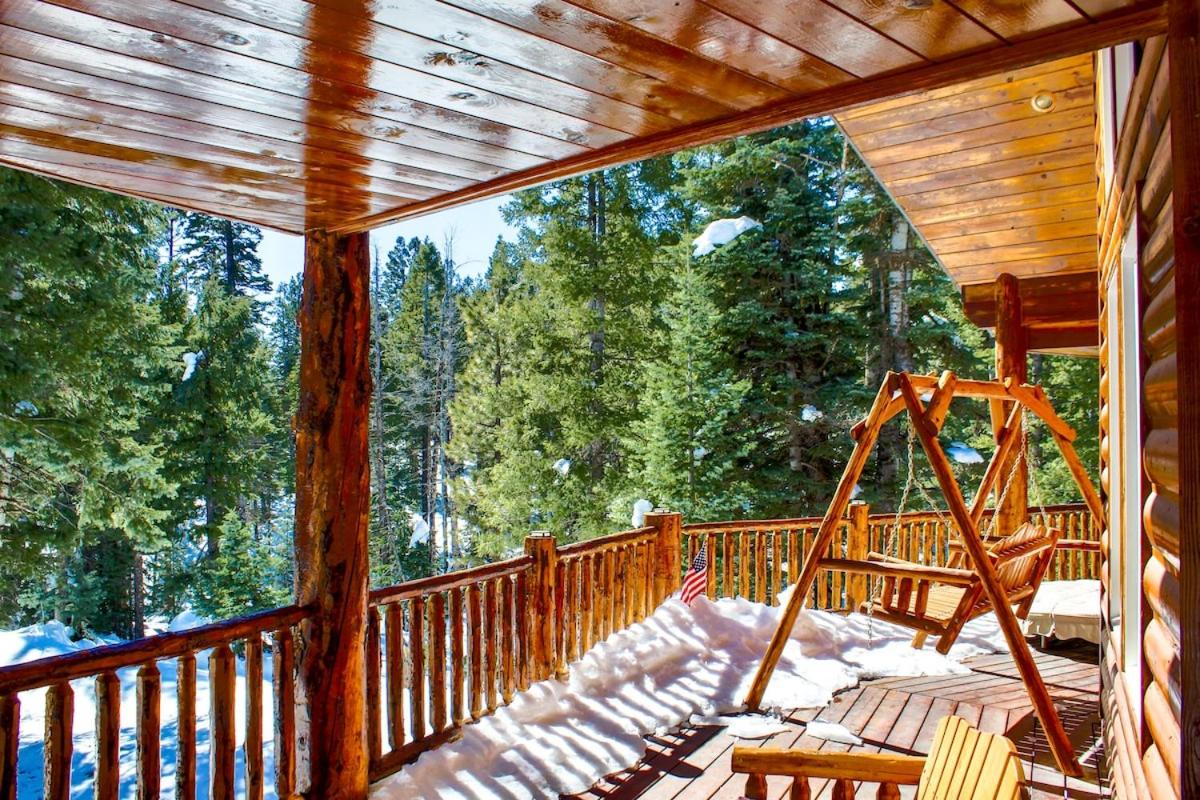 Tranquil Cabin - Private Hot Tub And Fire Pit! view 4