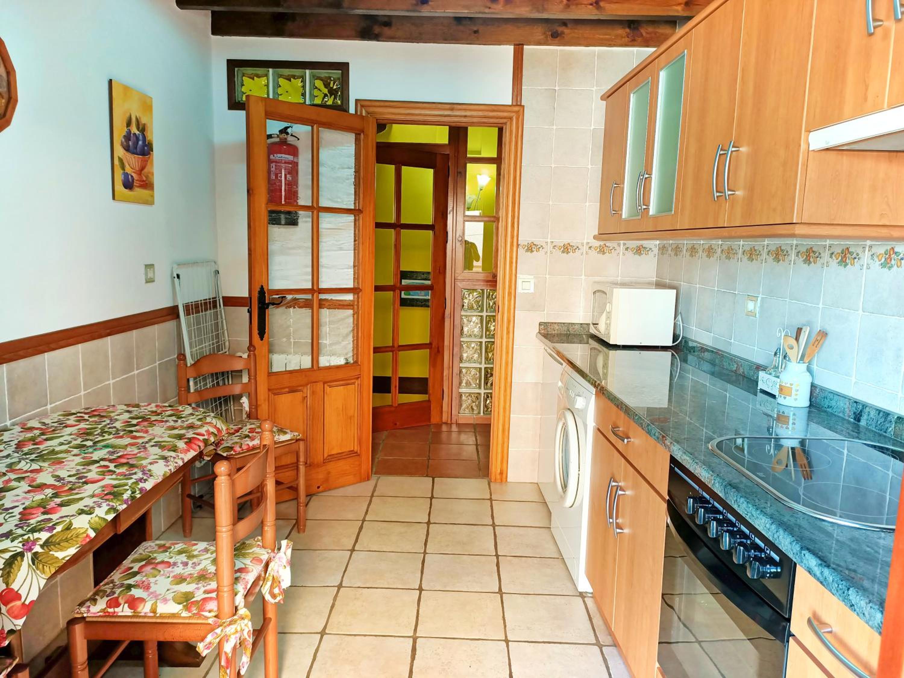 Apartamentos la buganvilla Novales