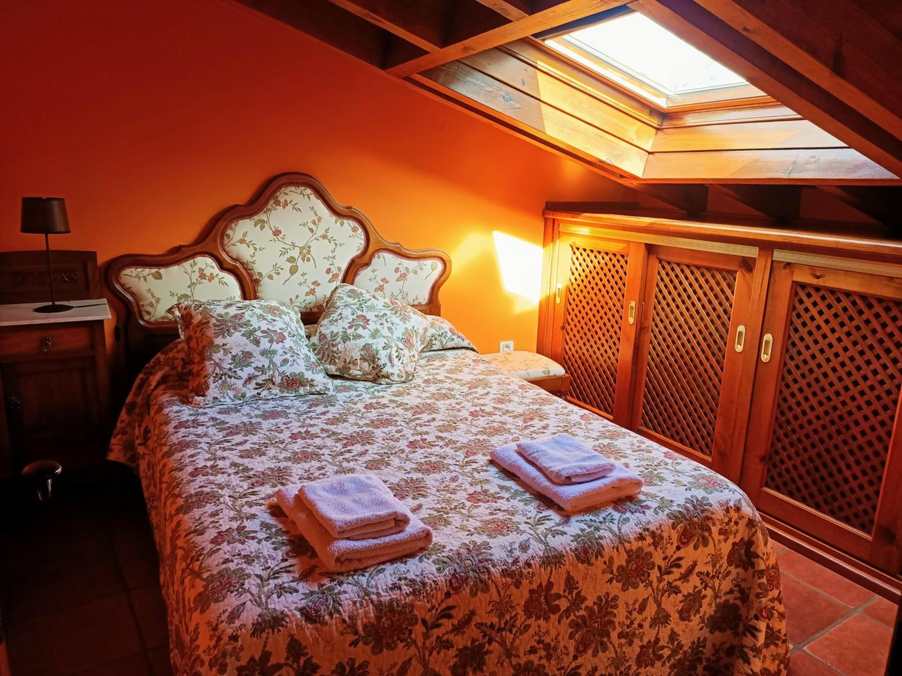 Apartamentos la buganvilla Novales