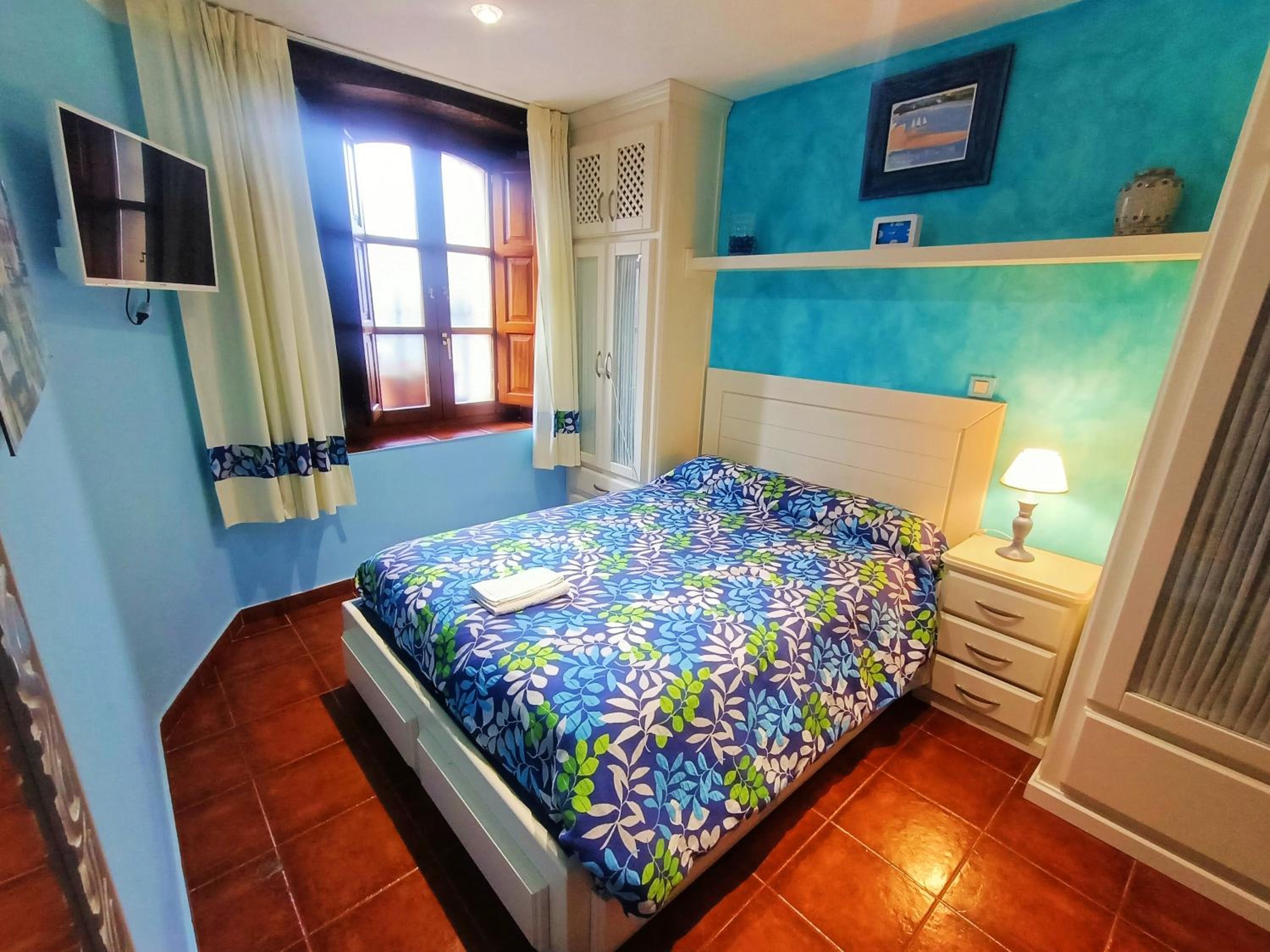 Apartamentos la buganvilla Novales